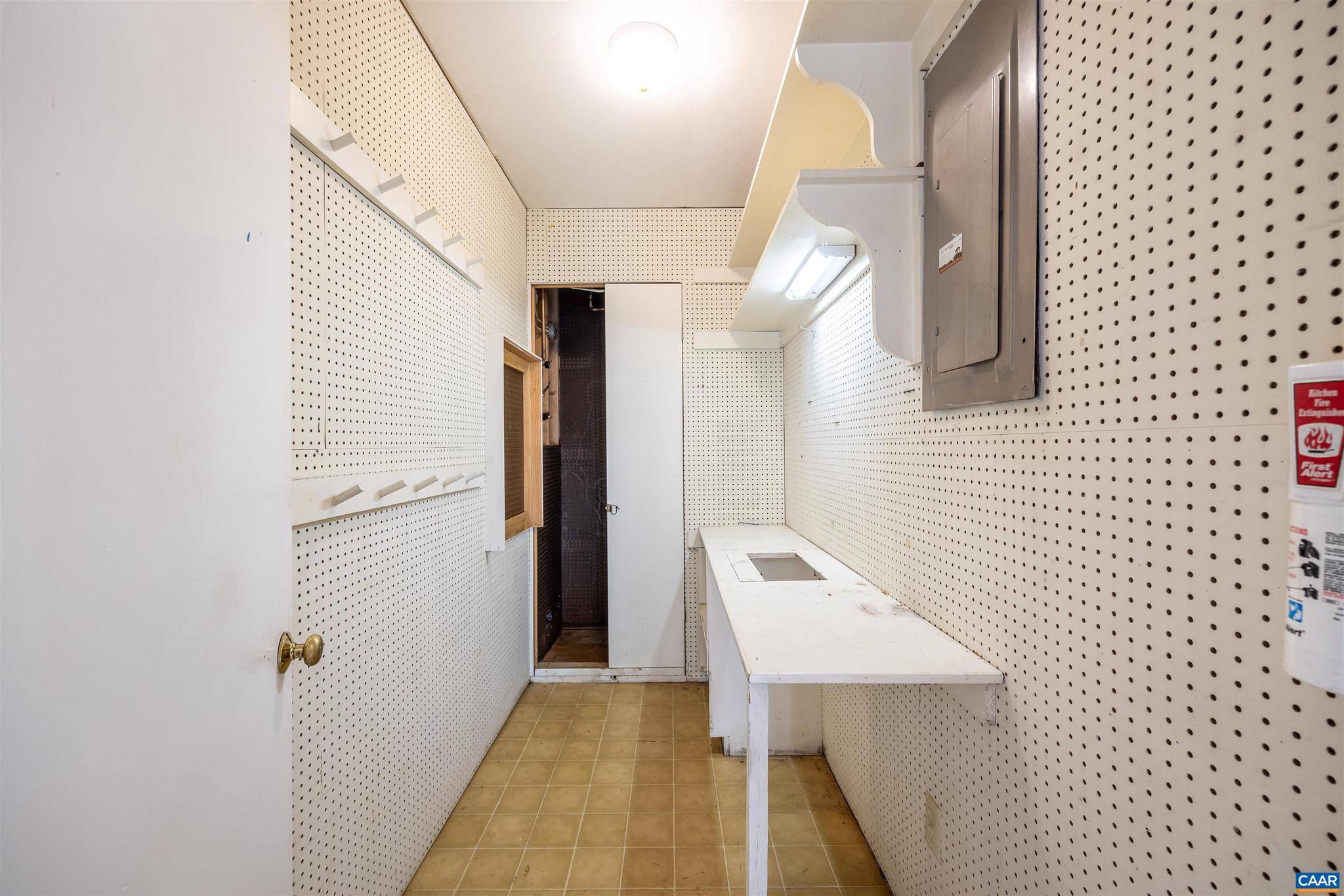 HOLLYMEAD - Residential