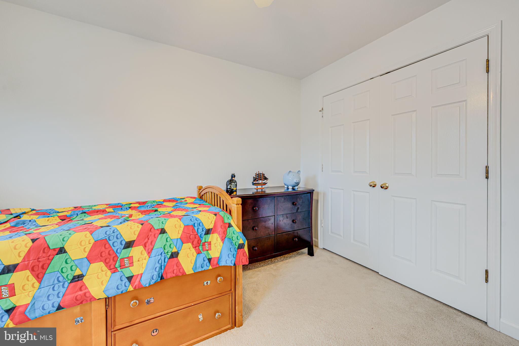 OLD BRIDGE ESTATES - Residential