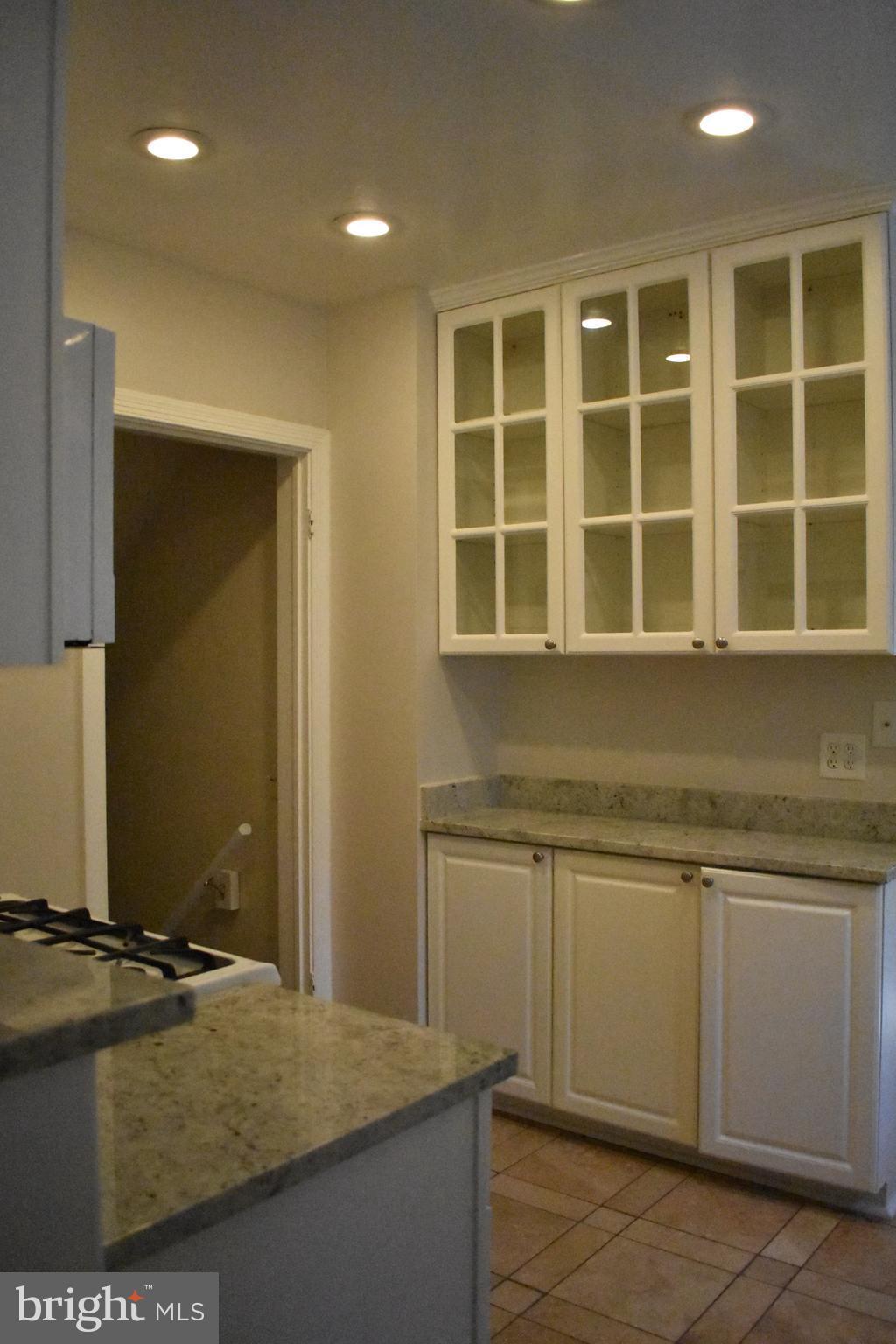 ROCK CREEK FOREST - Residential Lease