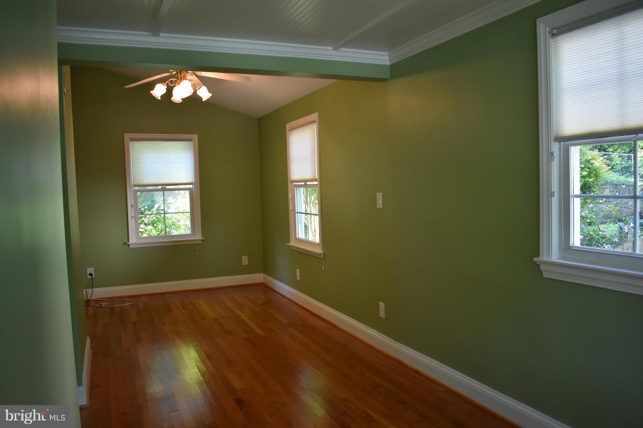 ROCK CREEK FOREST - Residential Lease