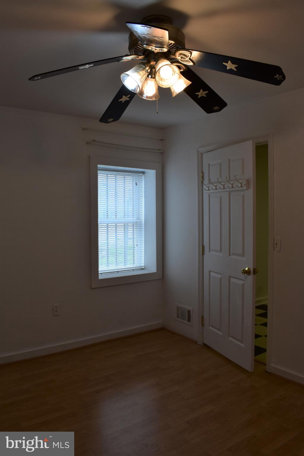 ROCK CREEK FOREST - Residential Lease