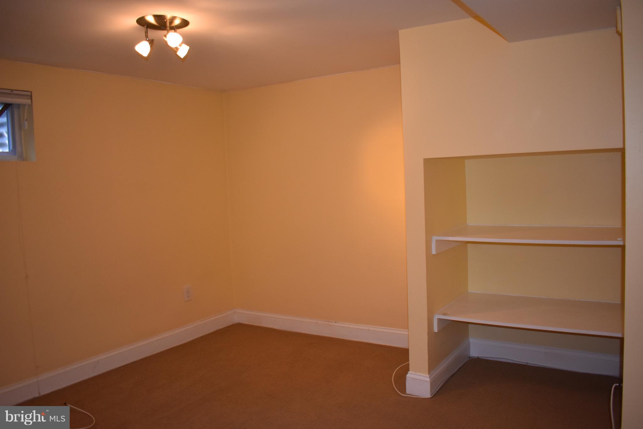 ROCK CREEK FOREST - Residential Lease