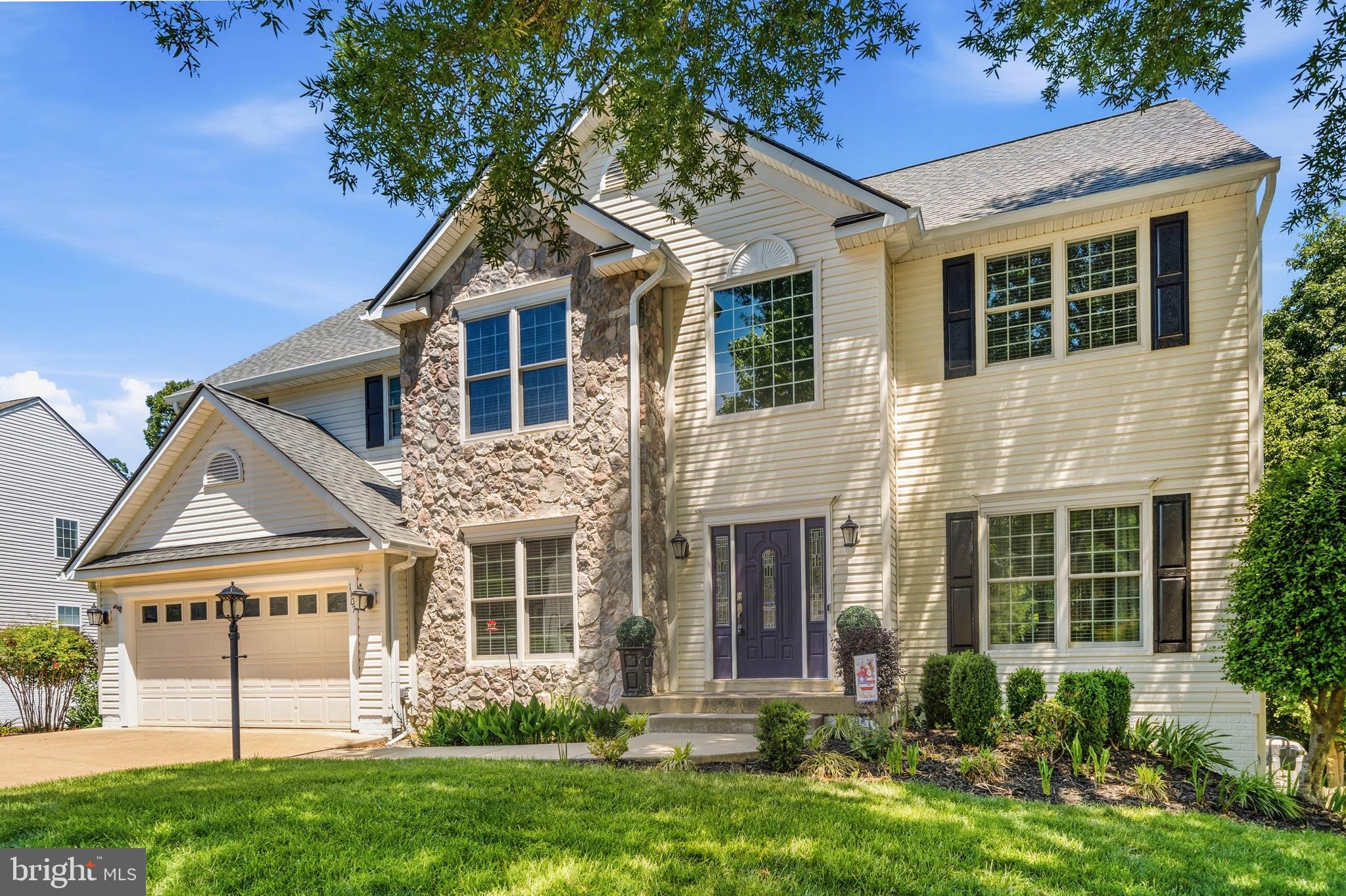 1107 CENTURY OAK DRIVE