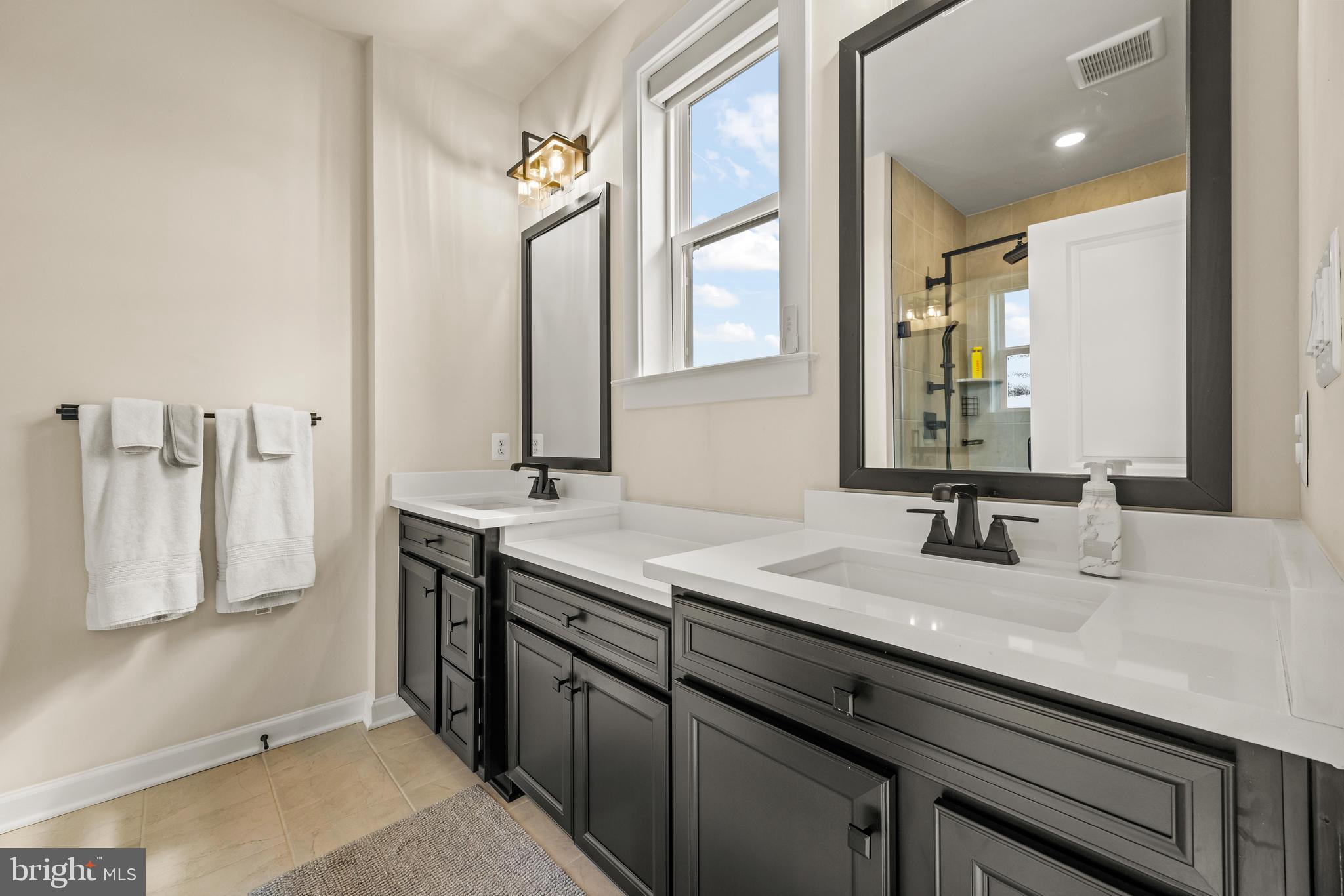 HUNT VALLEY - Residential Lease