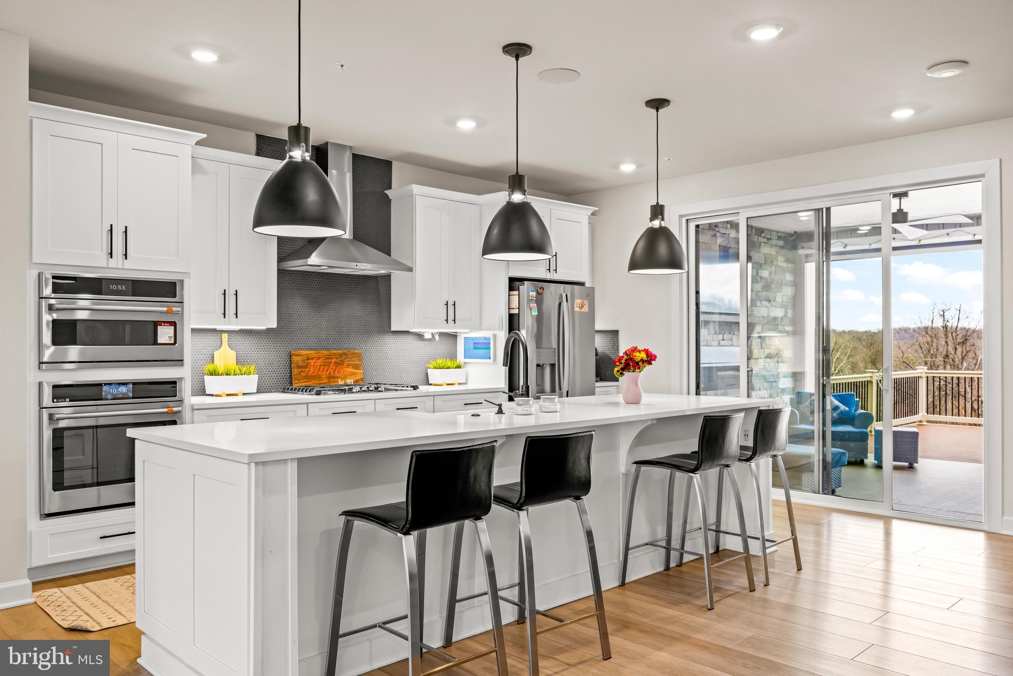 HUNT VALLEY - Residential Lease