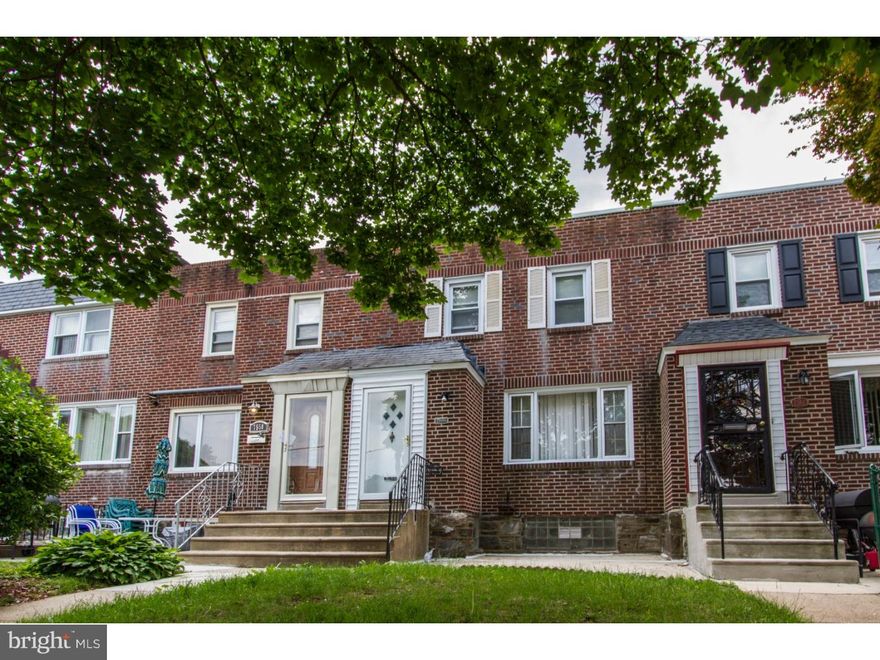 Just in time for Summer move in ready 18 ft row home on treeline street in desirable Overbrook Park!  Relax on patio on cool nights, move into the A/C filled house on hot nights. Large open concept living/dining room with gleaming parquet hardwood floors lead to updated eat in kitchen. Need more space to entertain?  Head on downstairs to the finished lower level completed with a powder room, laundry area and door to the outside. Retreat to the master suite complete with it's own bathroom (You don't have to share!)  2 additional bedrooms with hall bath. Important details:  New roof in 2011, A/C, gas forced hot air heating/gas cooking, sump pump.  Plus seller will offer a home warranty!  So if your looking to move onto easy street - this is your house!