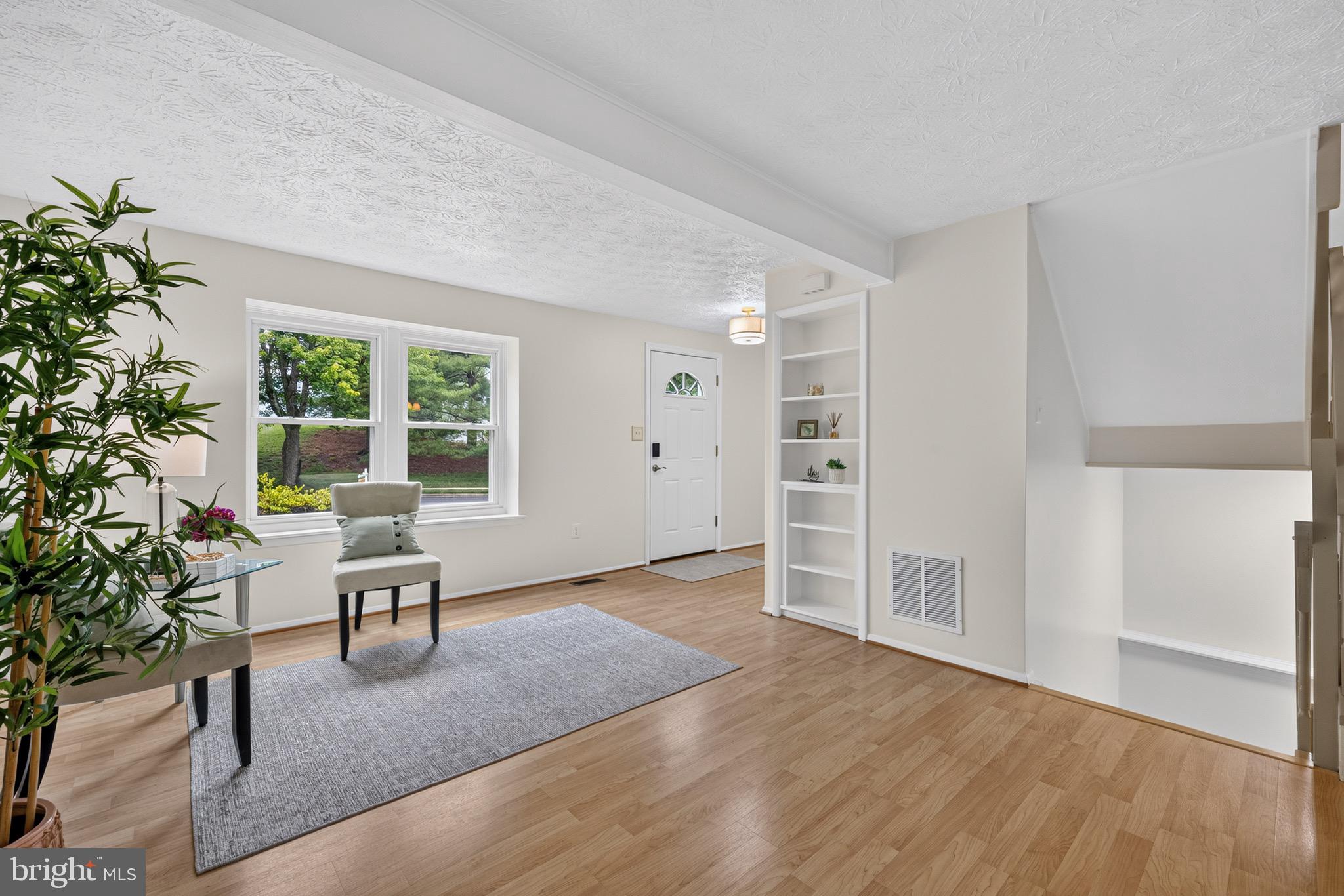 8310 MARY LEE LANE