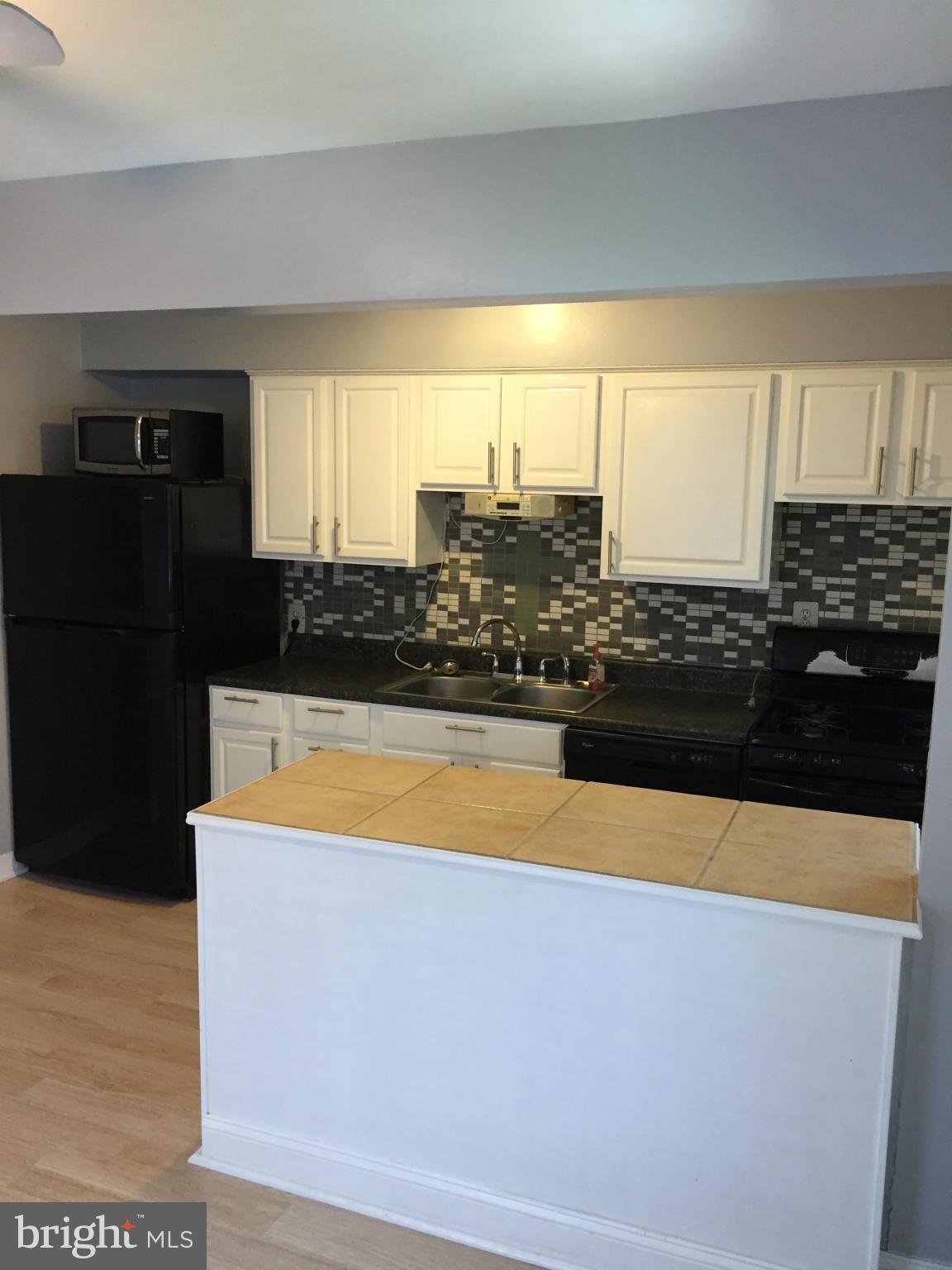 PHILADELPHIA HEIGHTS - Residential