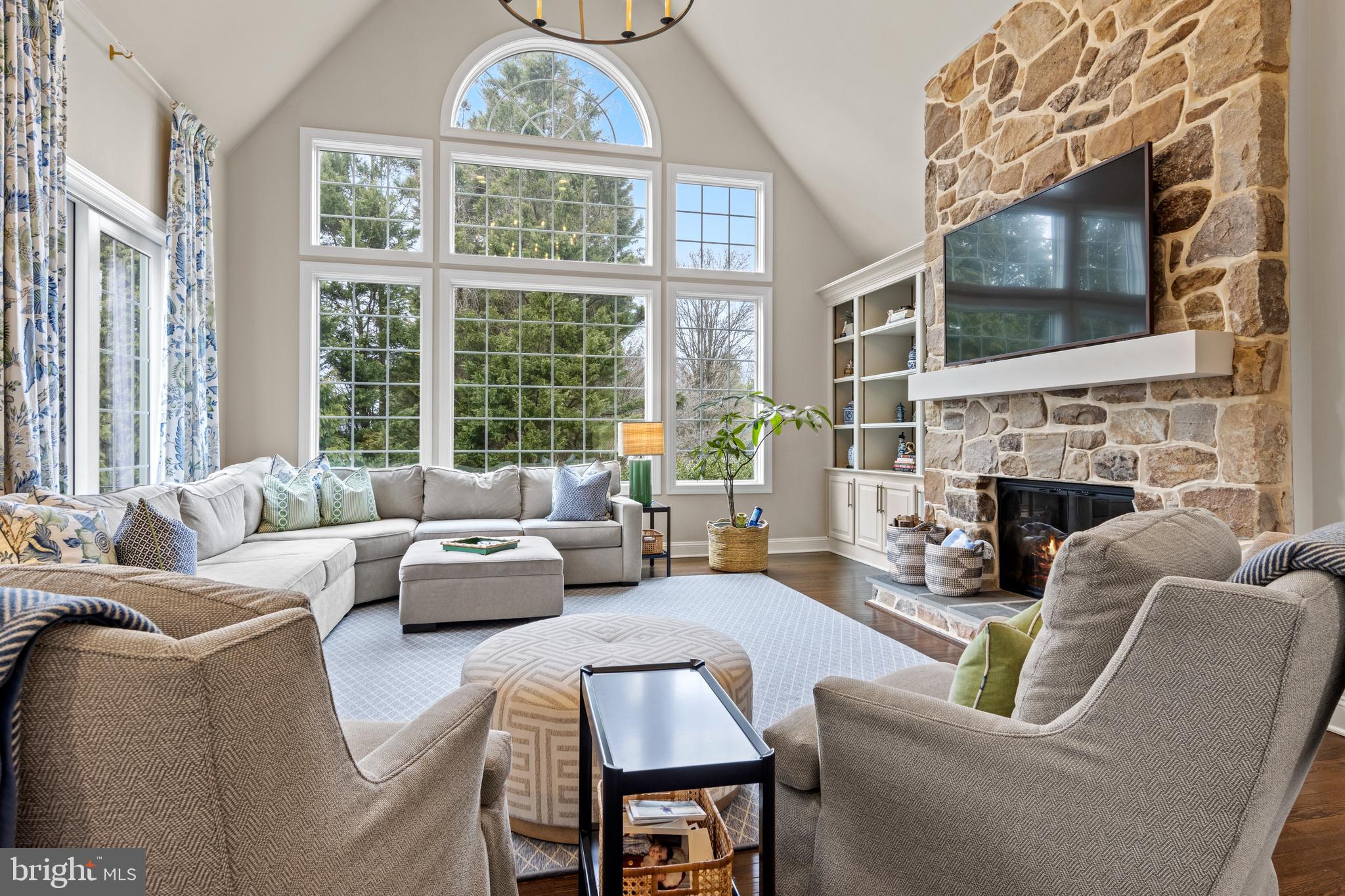 TREYBURN - Residential