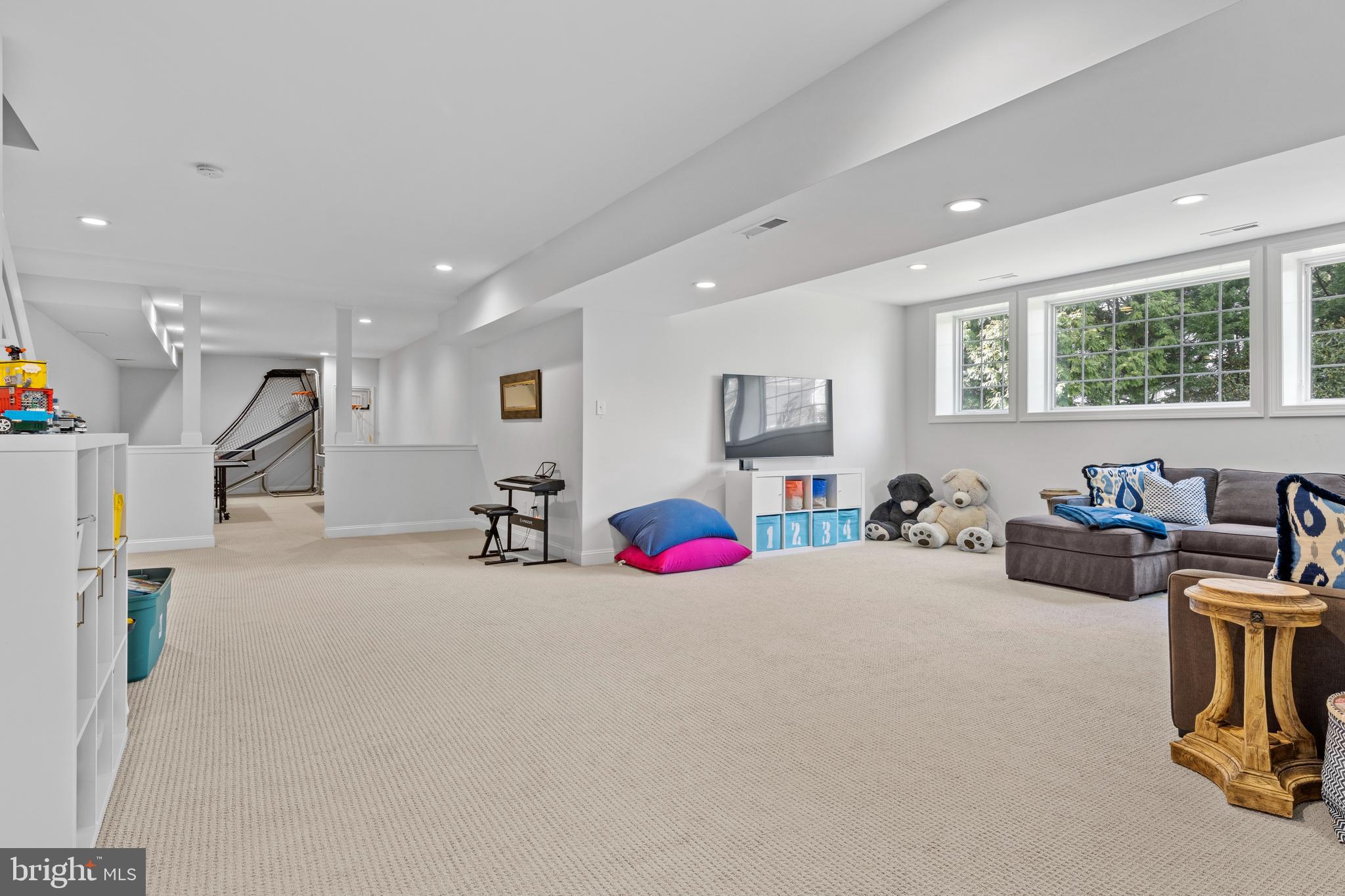 TREYBURN - Residential