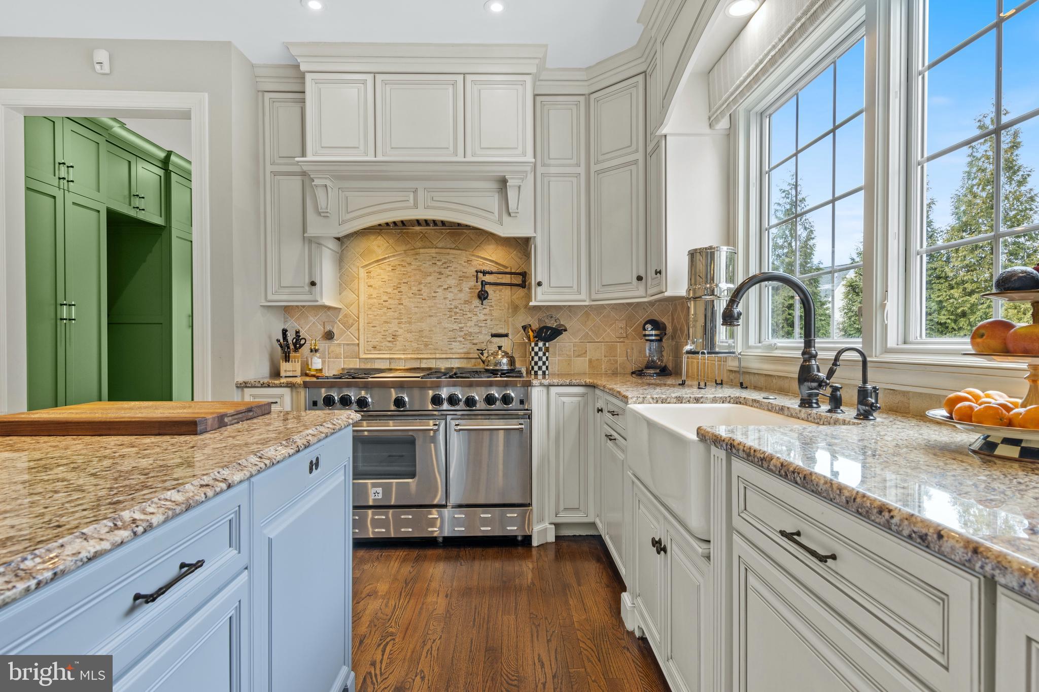 TREYBURN - Residential