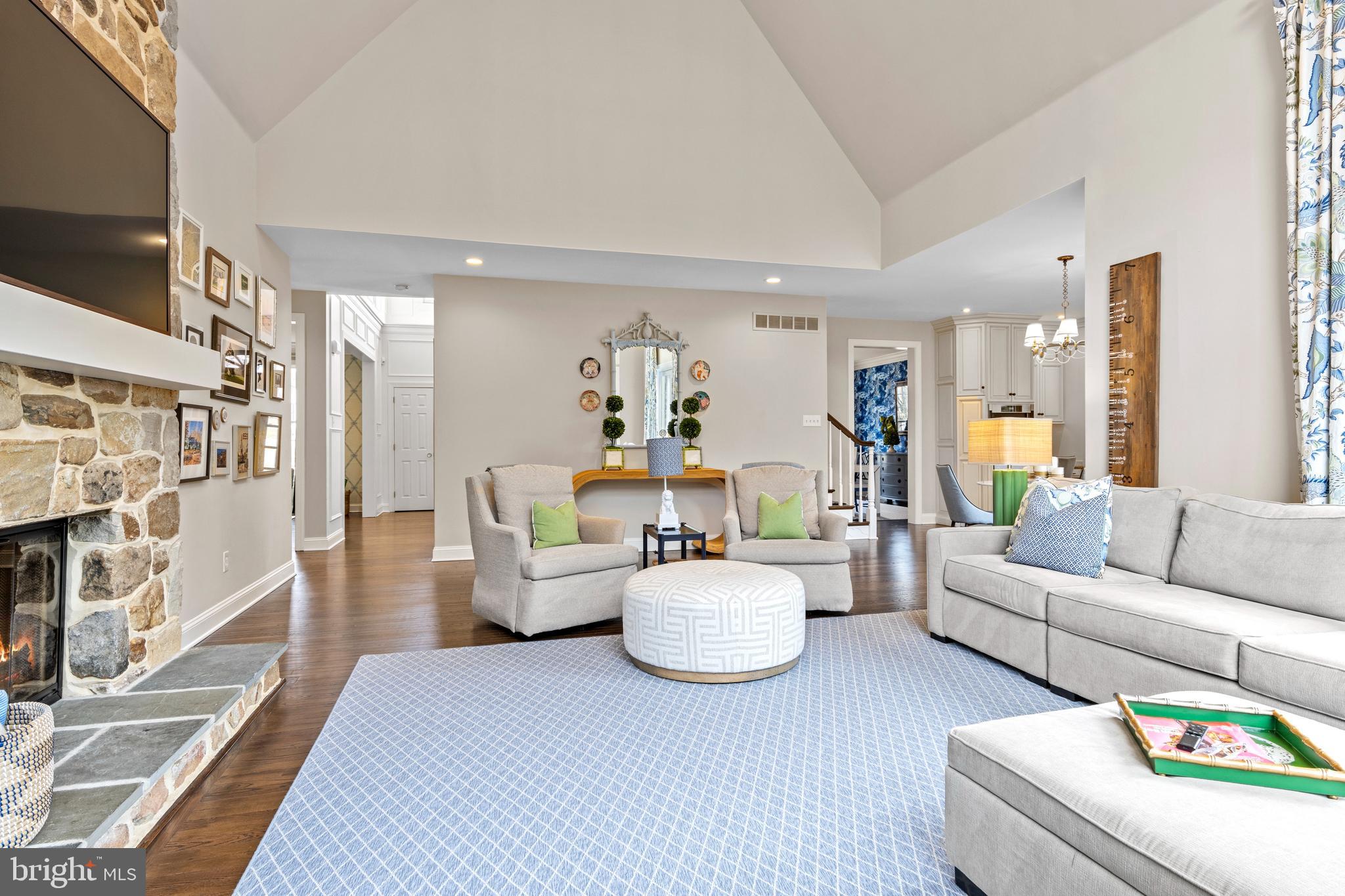 TREYBURN - Residential