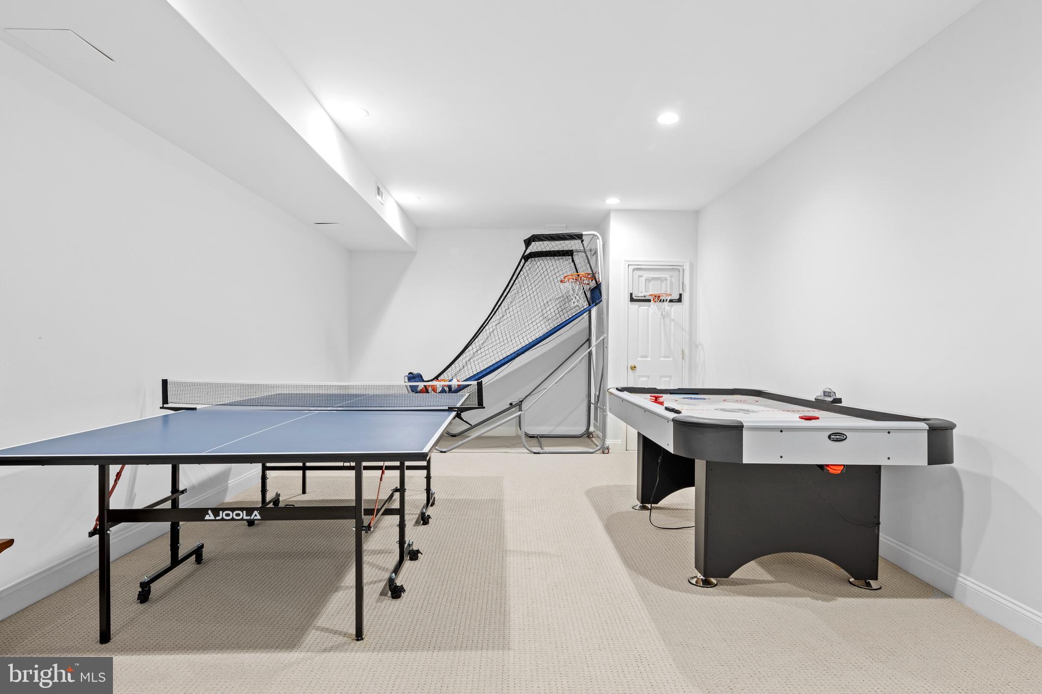 TREYBURN - Residential