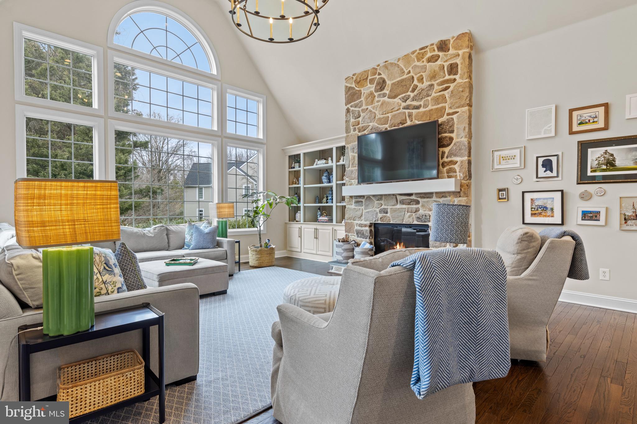 TREYBURN - Residential