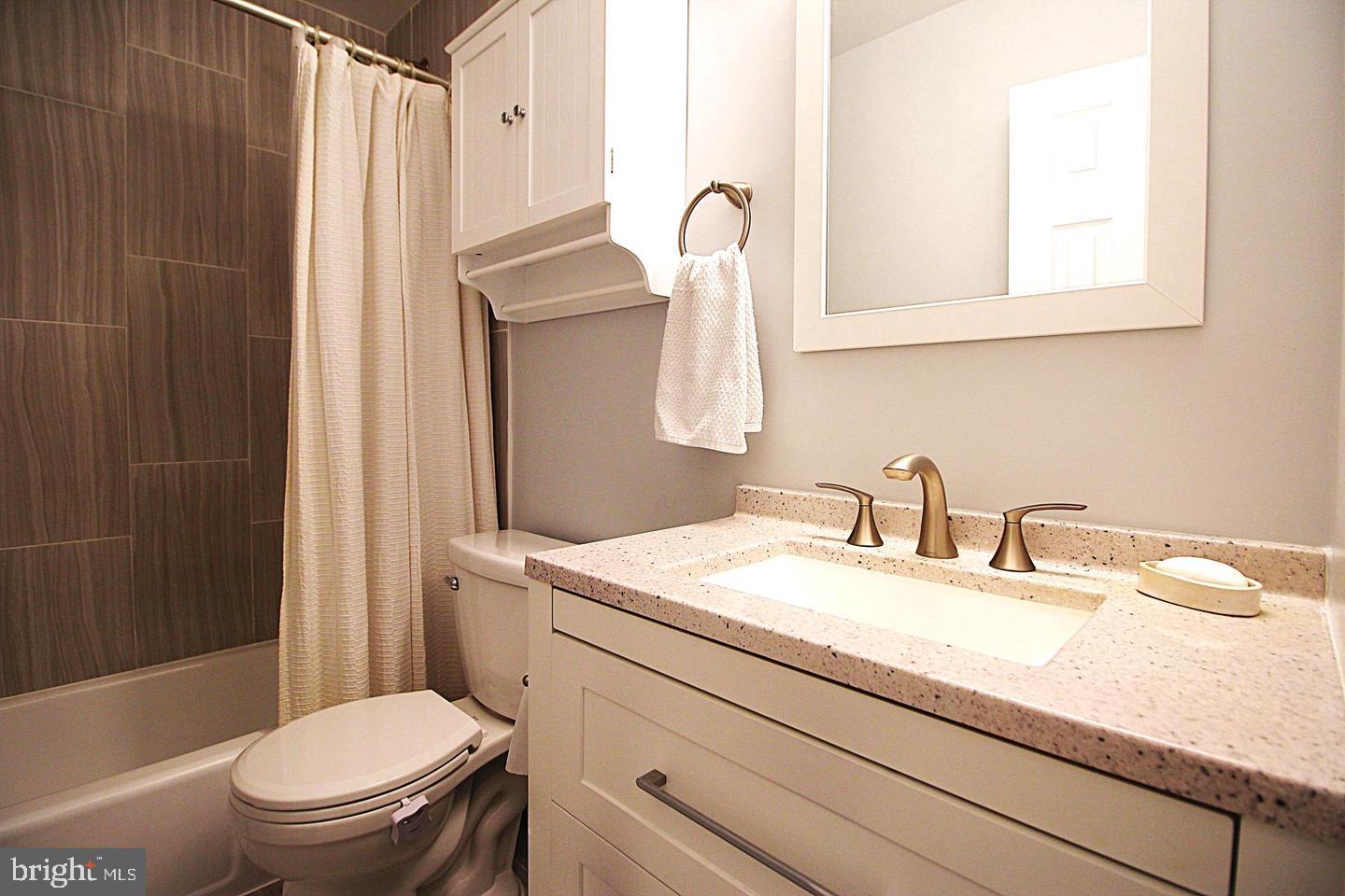 WESTRIDGE OF ALEXANDRIA - Residential Lease