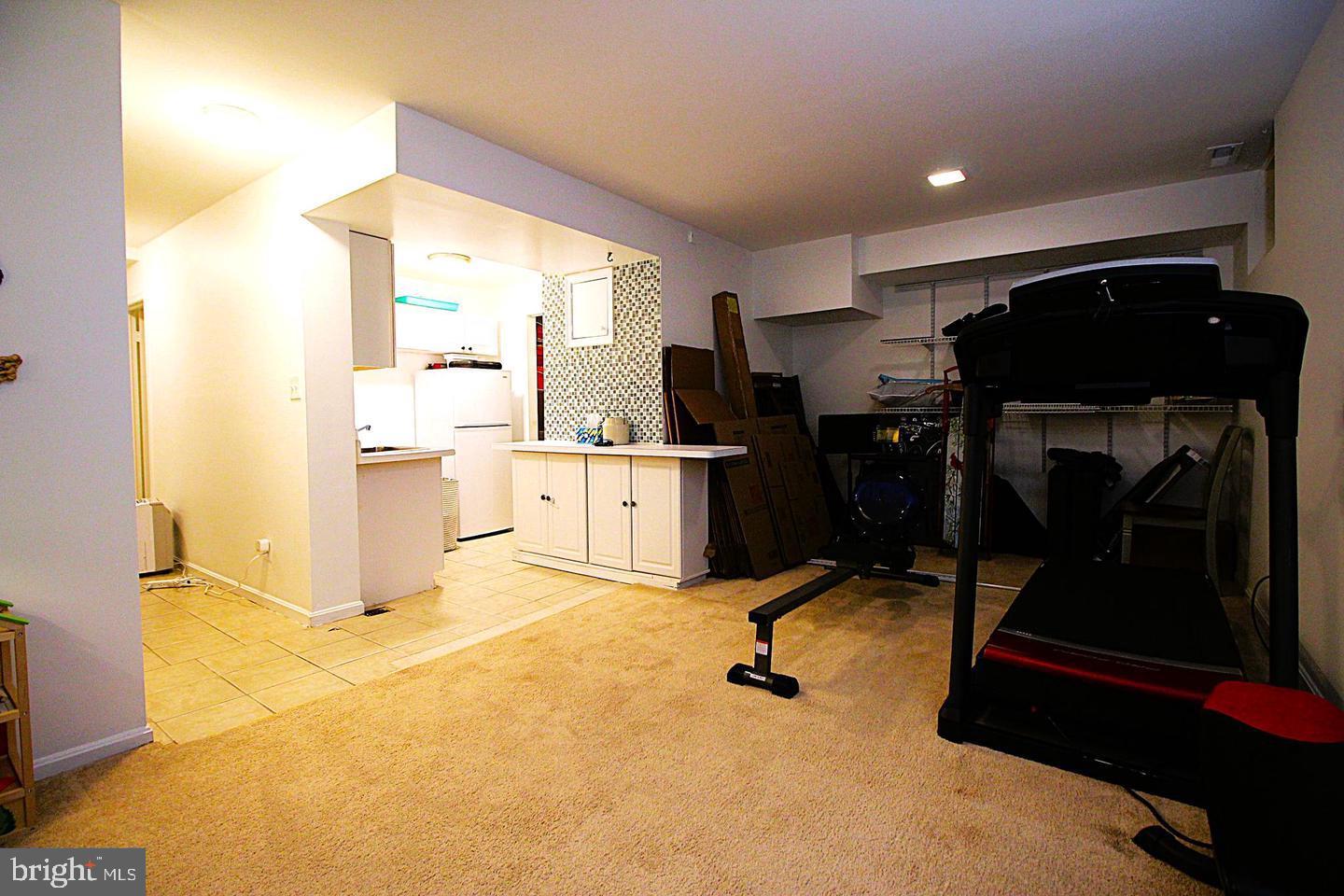 WESTRIDGE OF ALEXANDRIA - Residential Lease