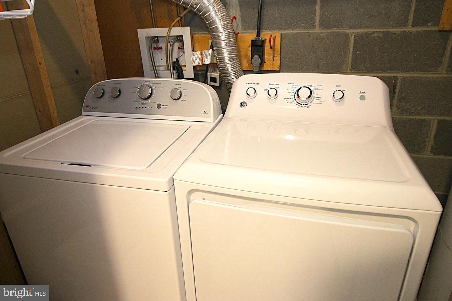 WESTRIDGE OF ALEXANDRIA - Residential Lease