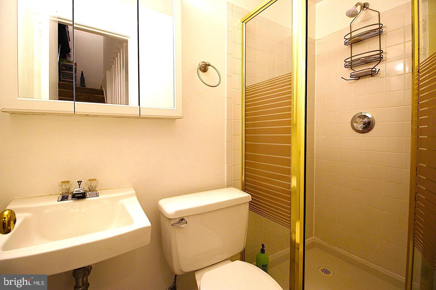 WESTRIDGE OF ALEXANDRIA - Residential Lease