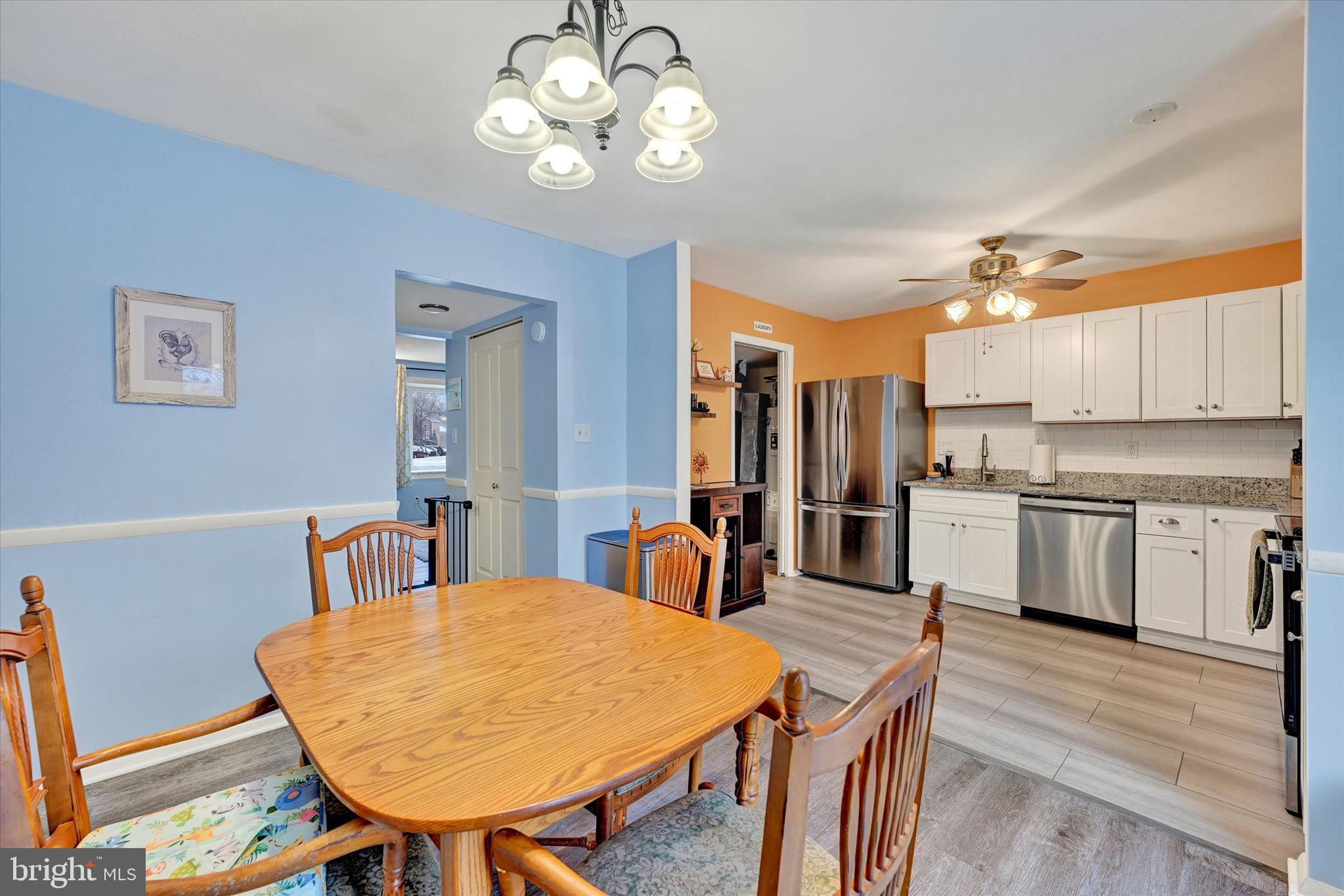 CHIPPENDALE - Residential