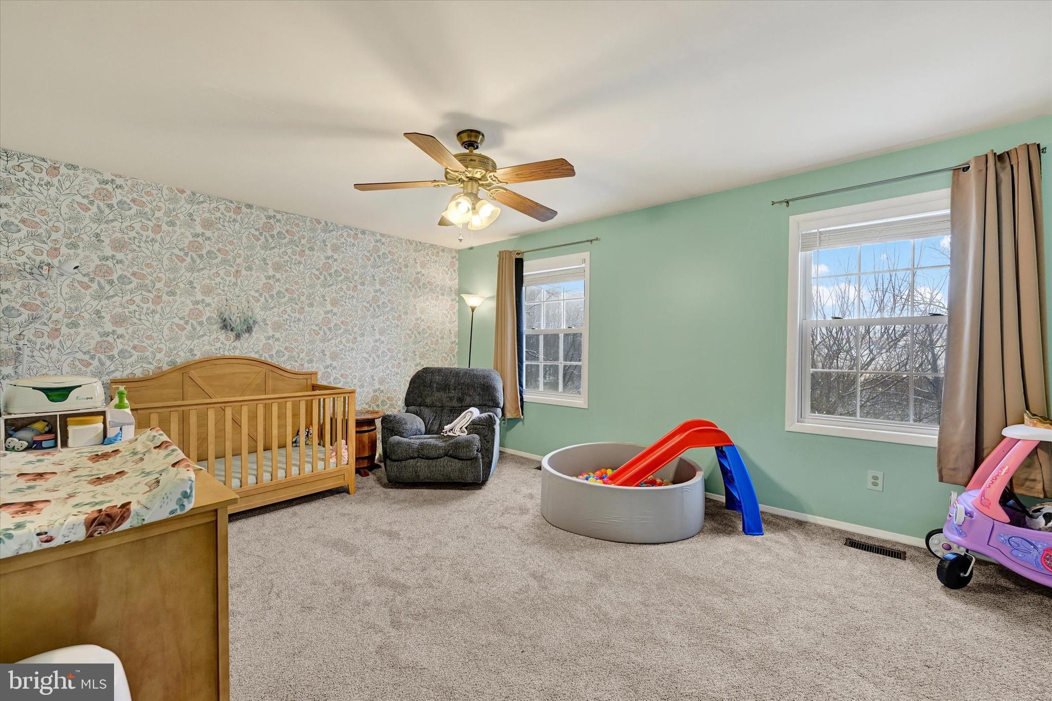 CHIPPENDALE - Residential