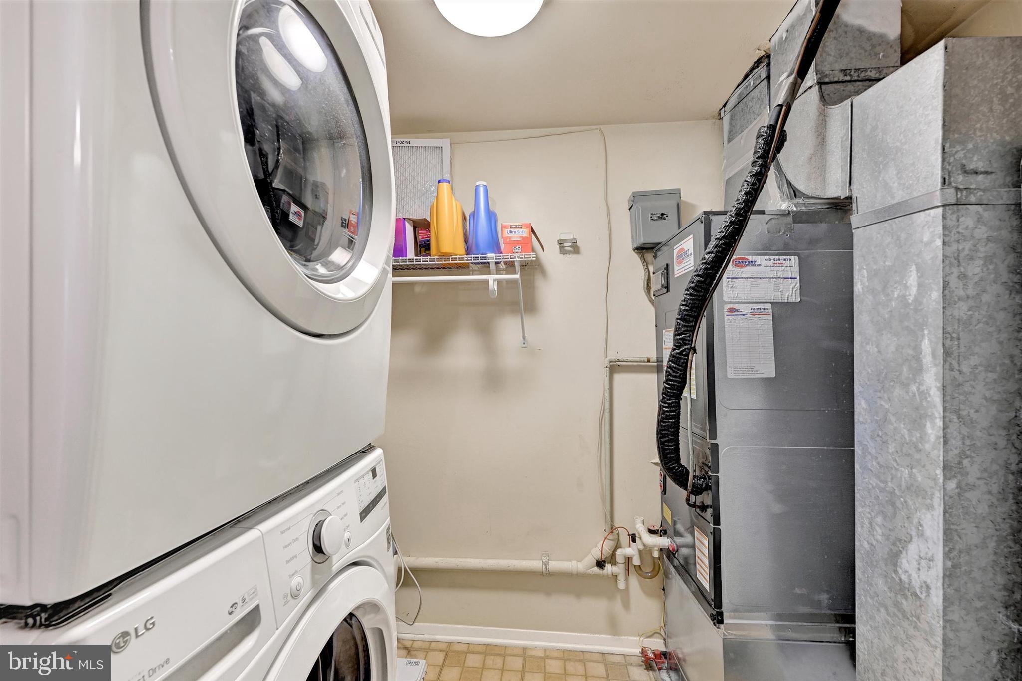 CHIPPENDALE - Residential