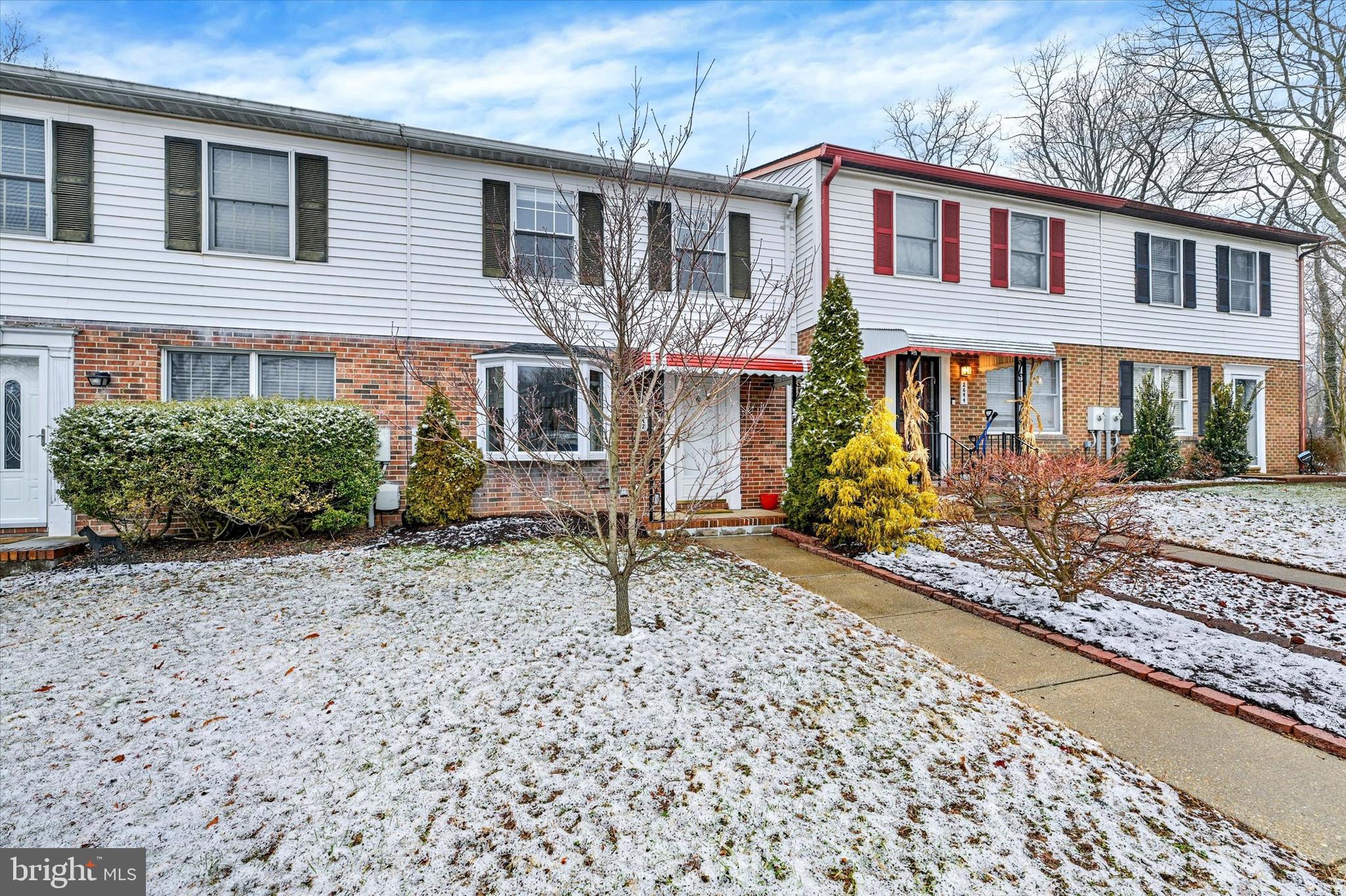 CHIPPENDALE - Residential