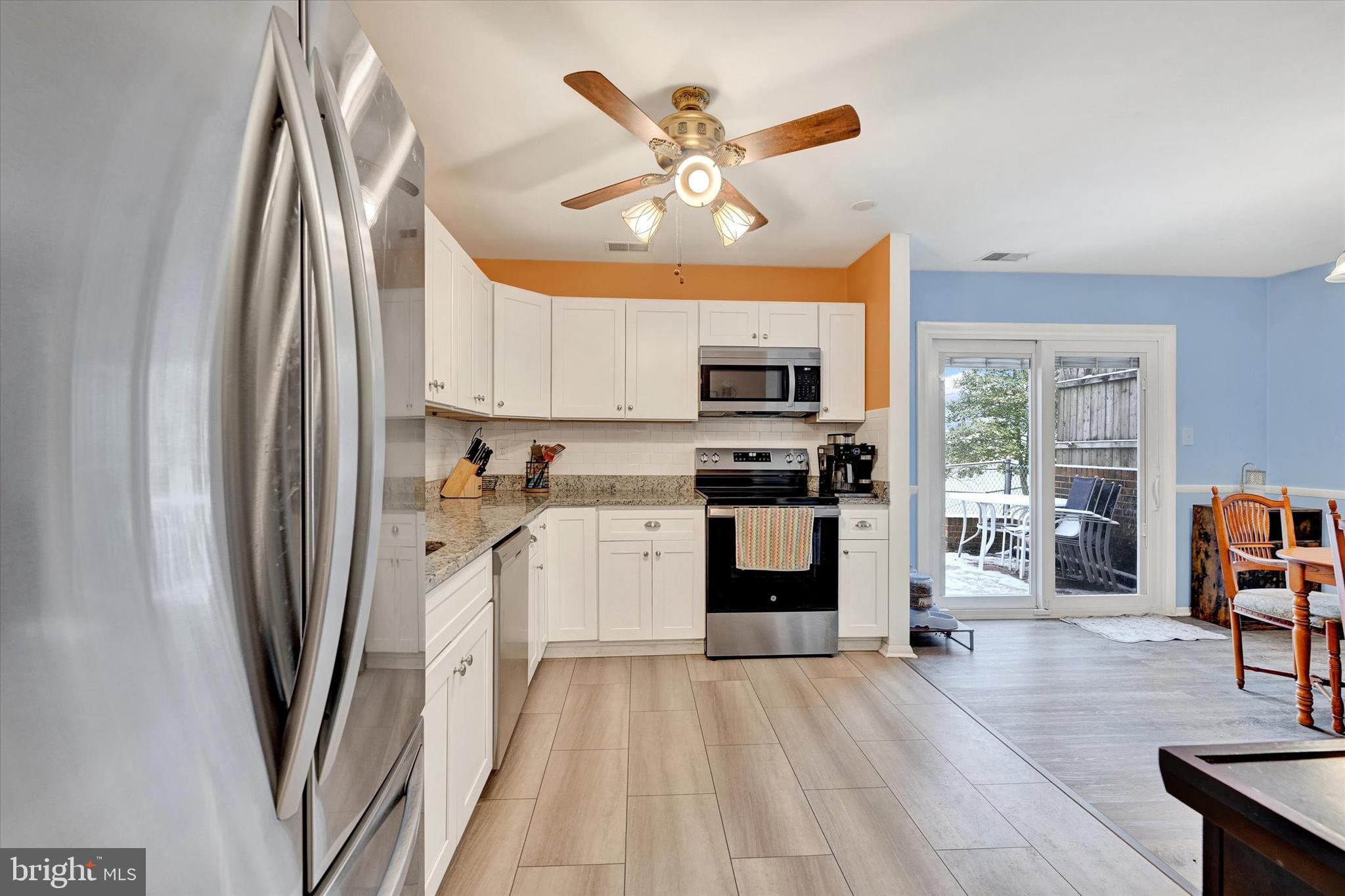 CHIPPENDALE - Residential