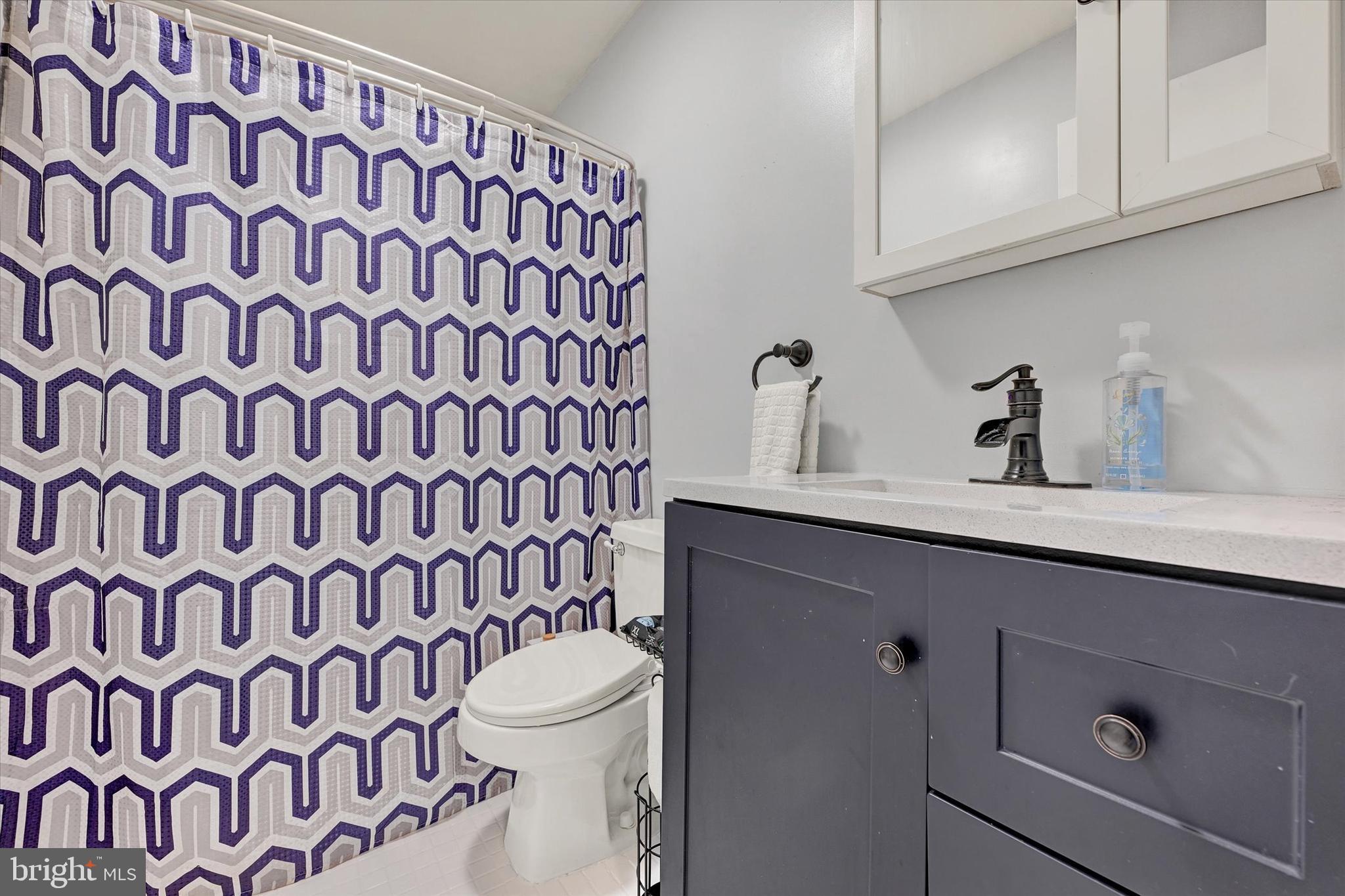 CHIPPENDALE - Residential