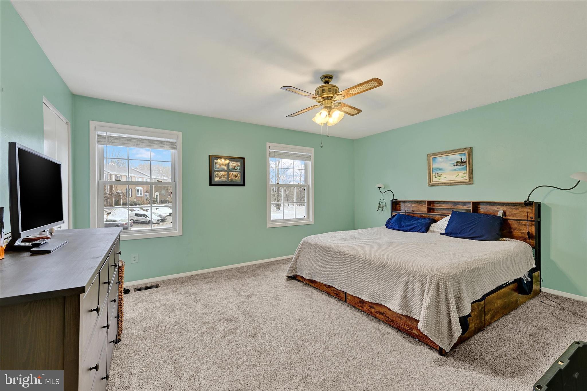 CHIPPENDALE - Residential