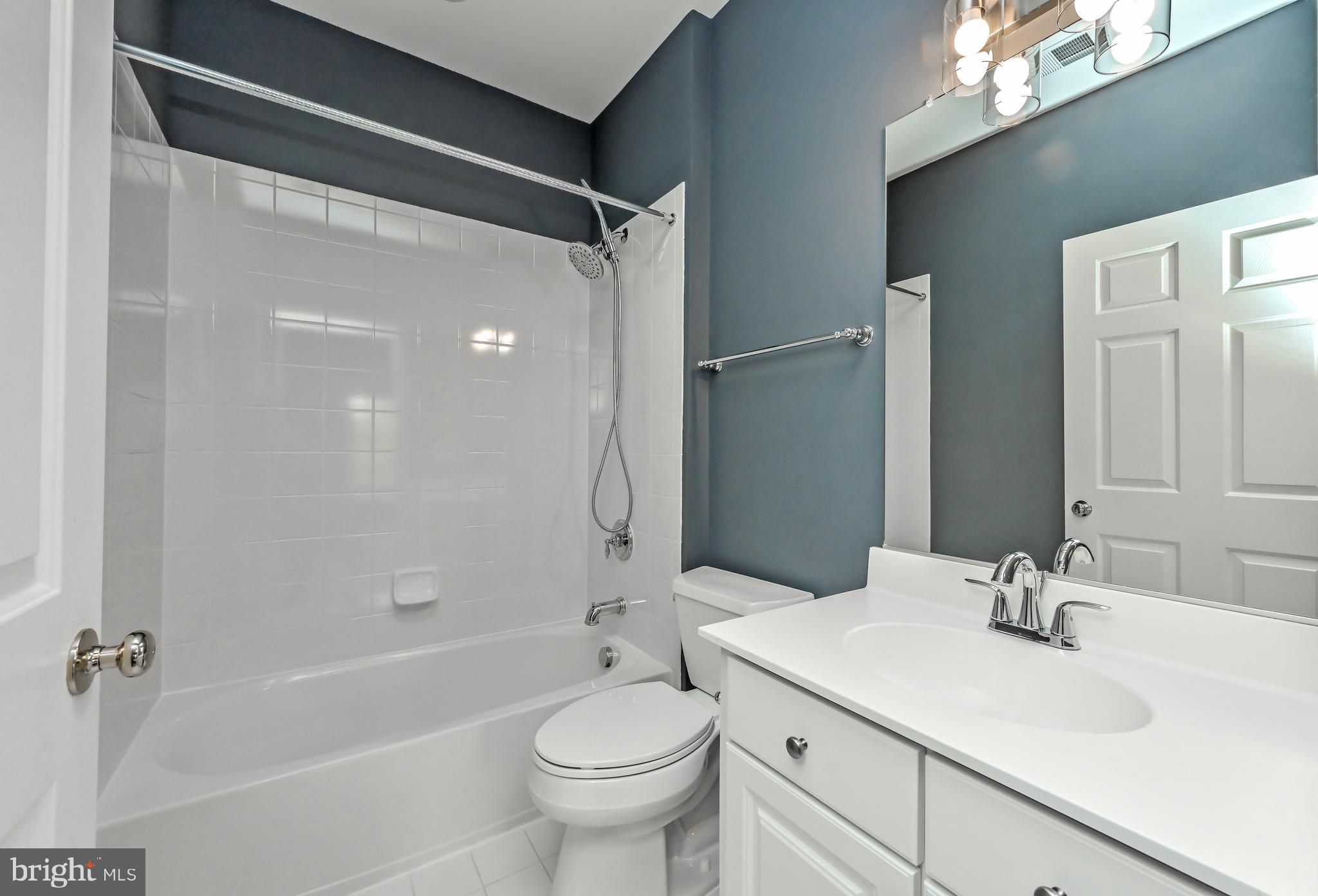 OCCOQUAN OVERLOOK - Residential