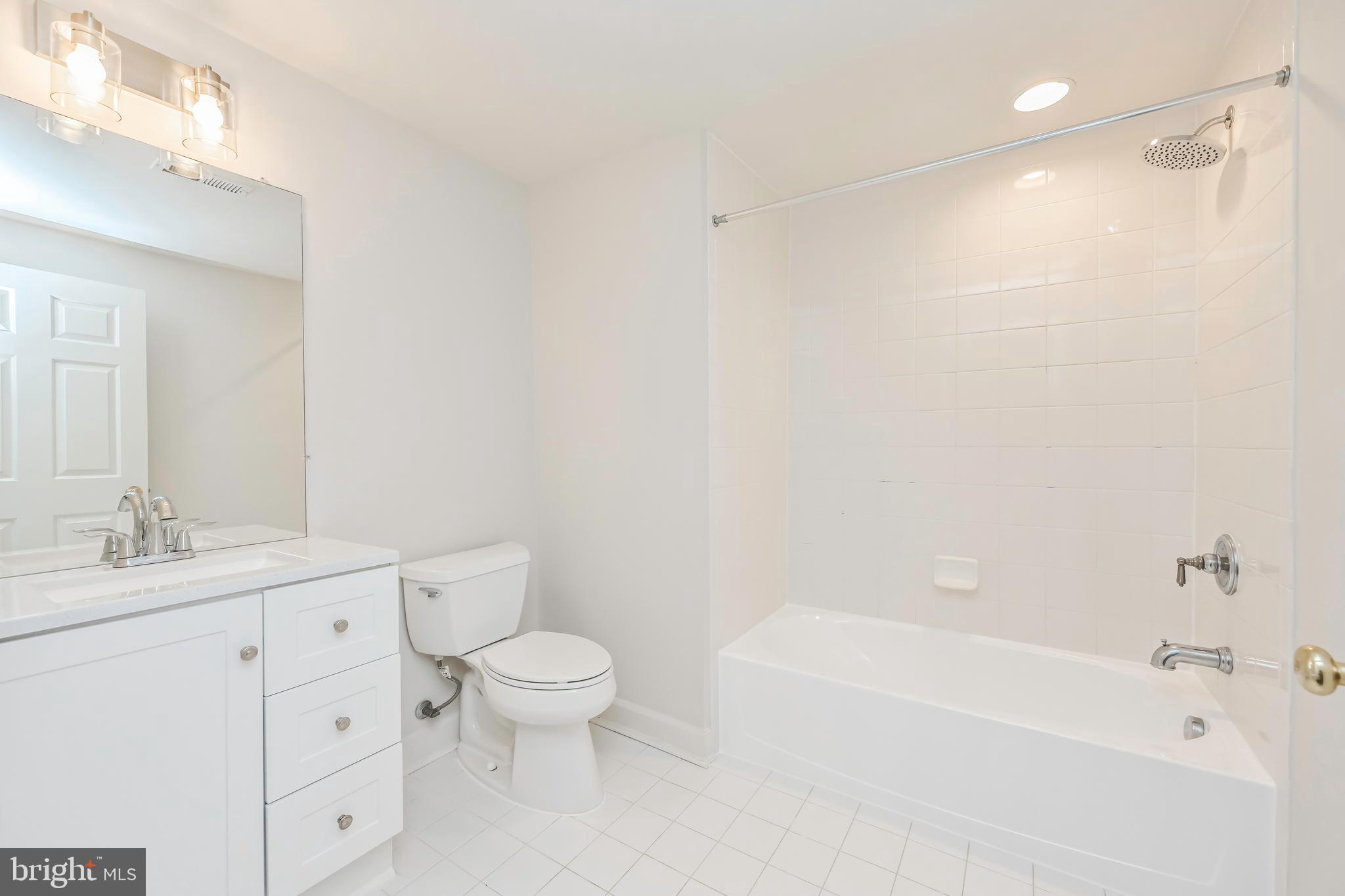 OCCOQUAN OVERLOOK - Residential