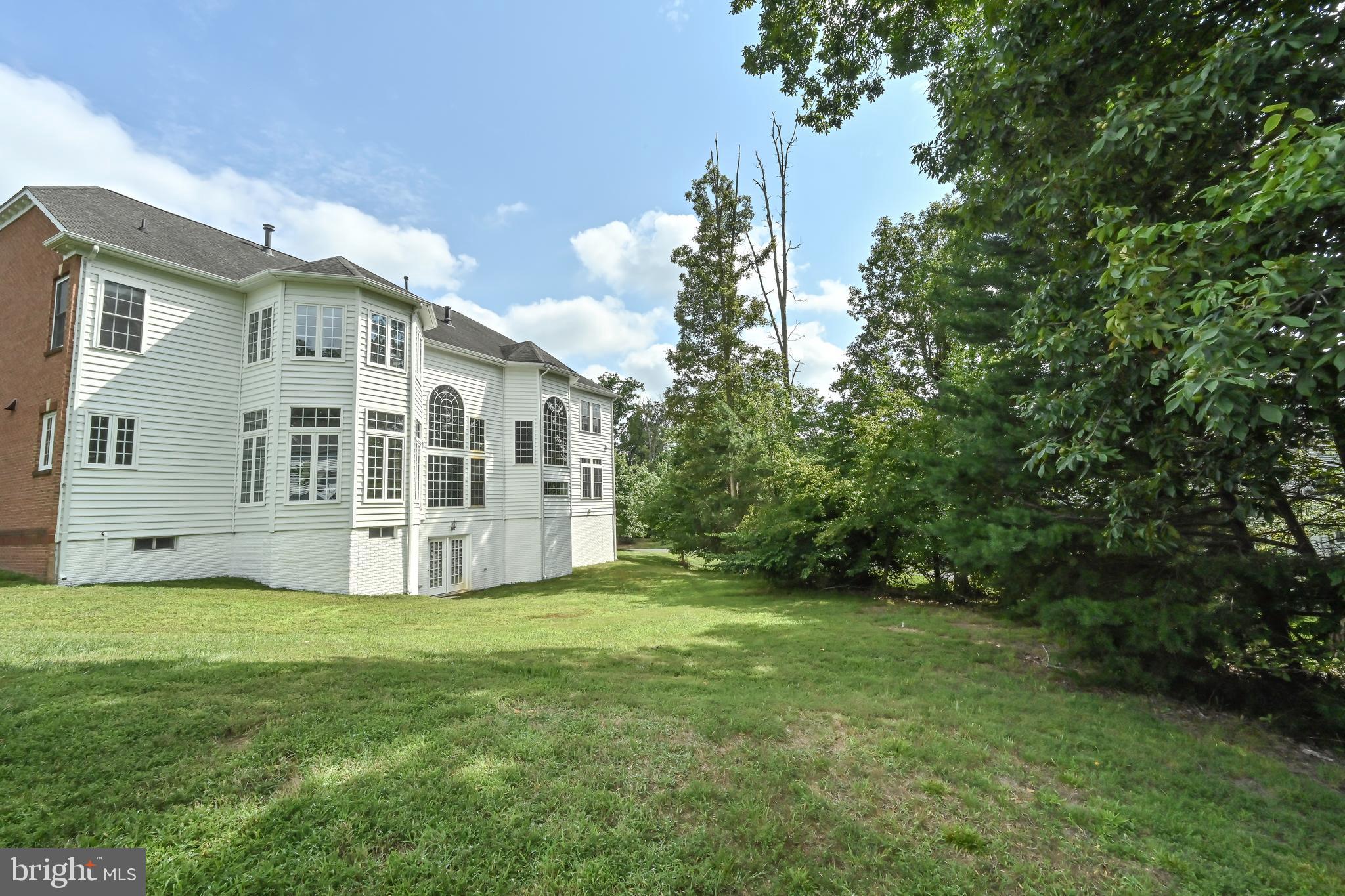 OCCOQUAN OVERLOOK - Residential