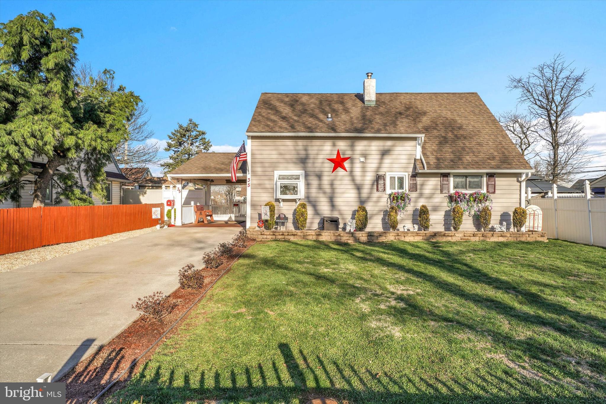 HOLLY HILL - Residential