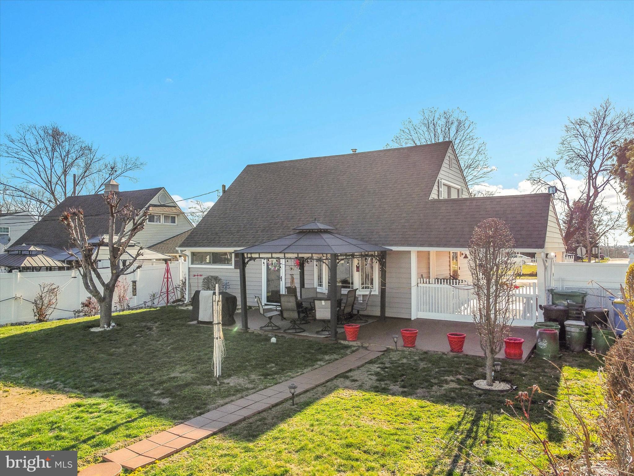 HOLLY HILL - Residential