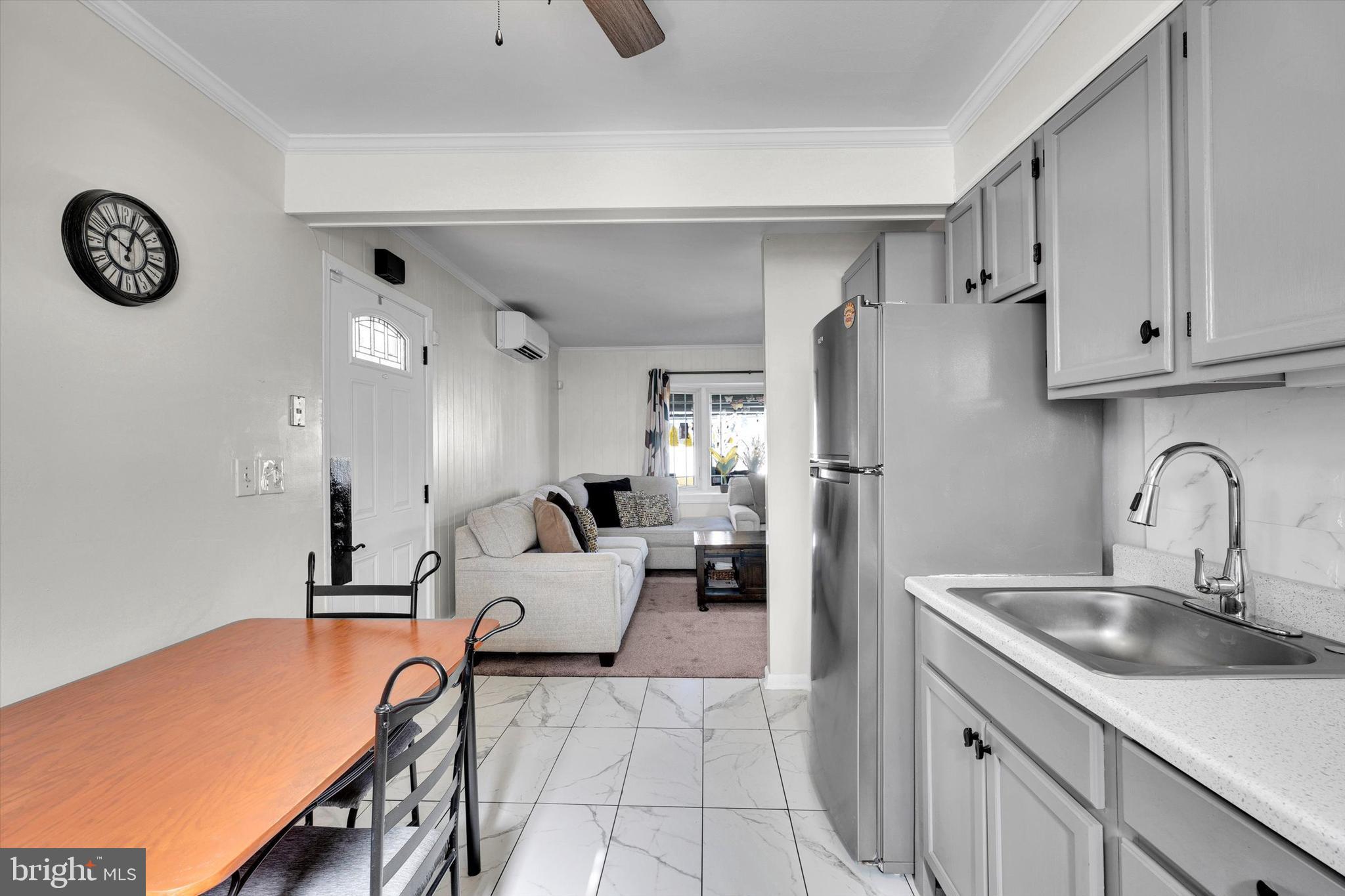 HOLLY HILL - Residential