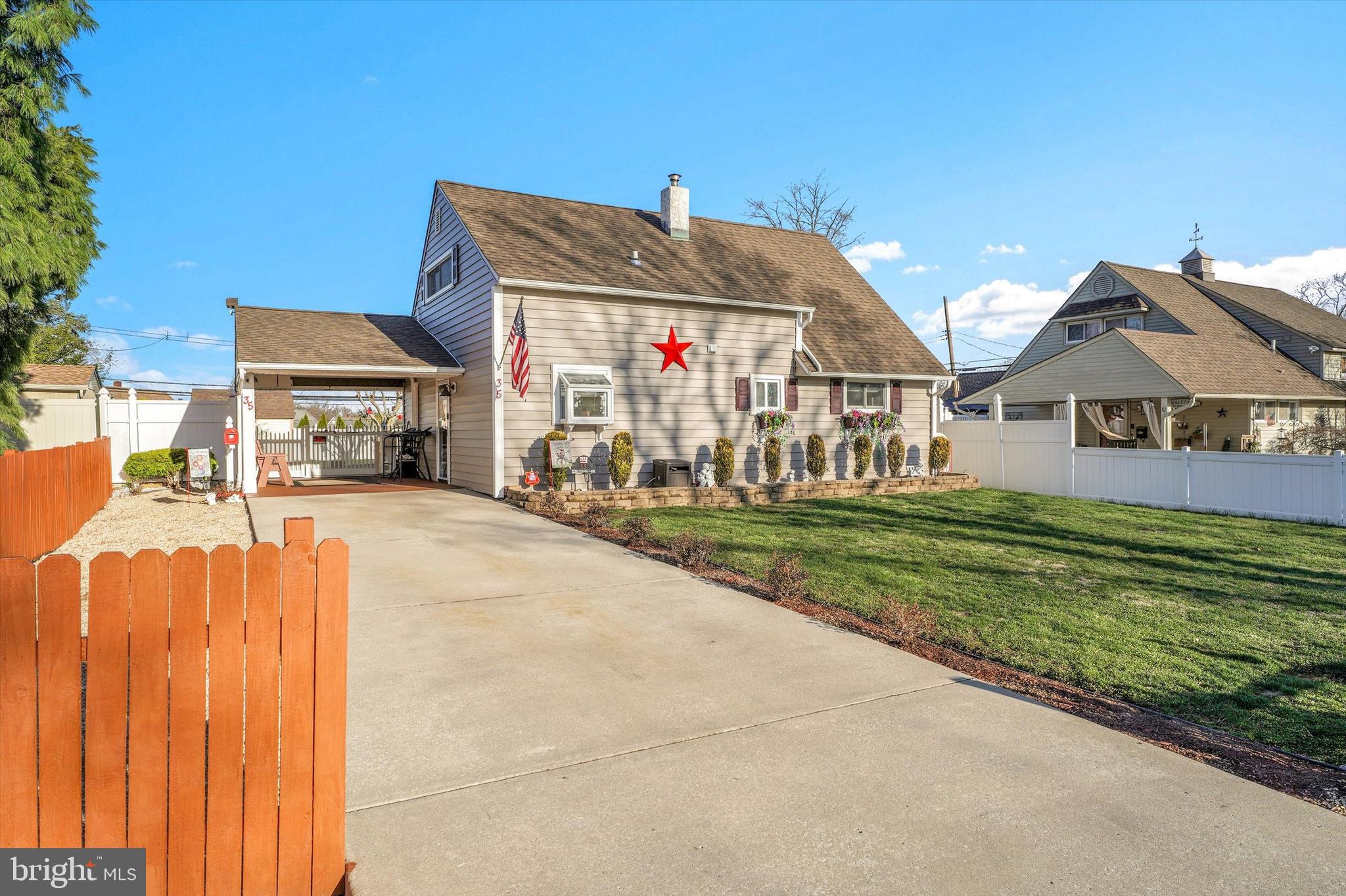 HOLLY HILL - Residential