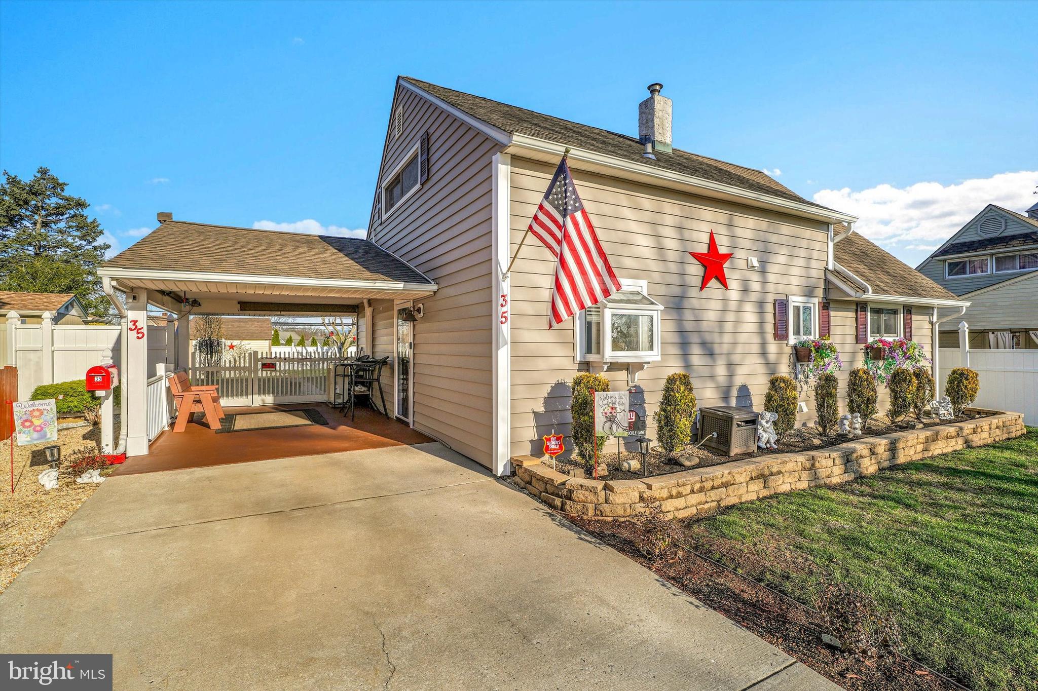 HOLLY HILL - Residential