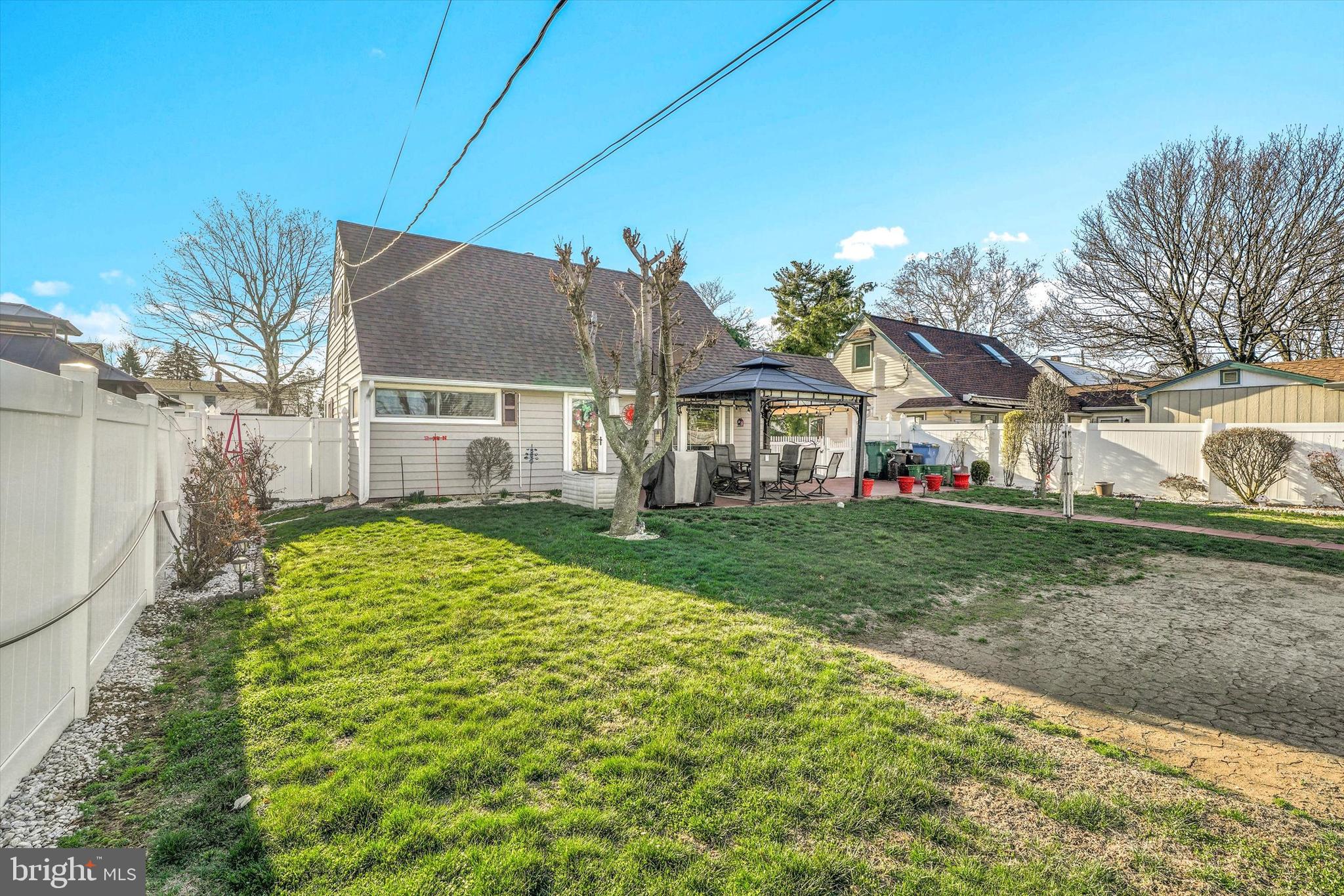 HOLLY HILL - Residential