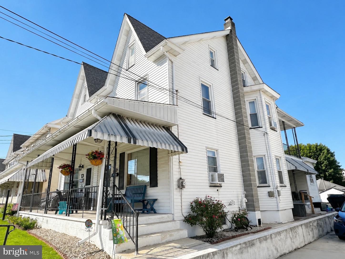 15 2ND AVENUE