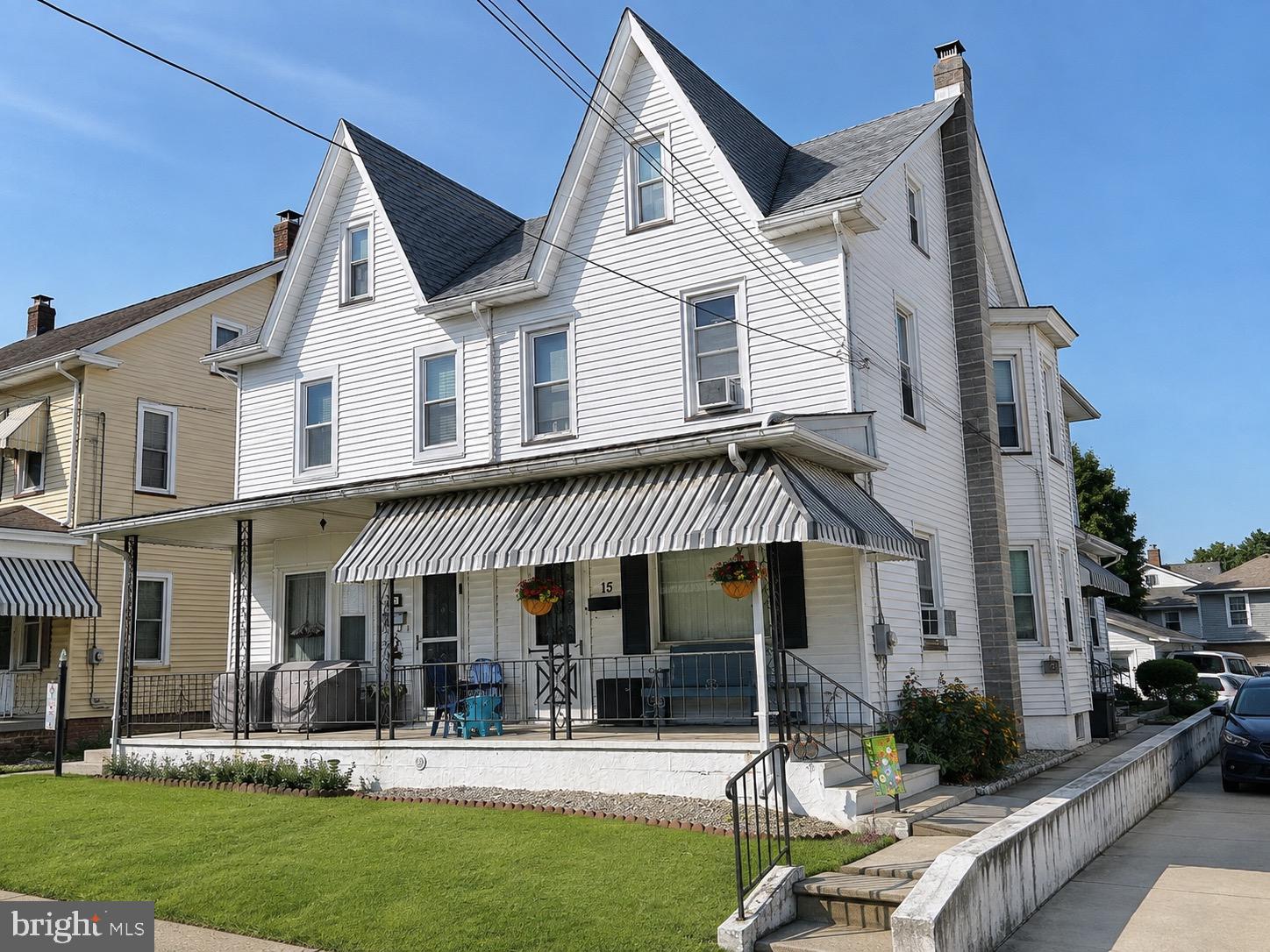 15 2ND AVENUE