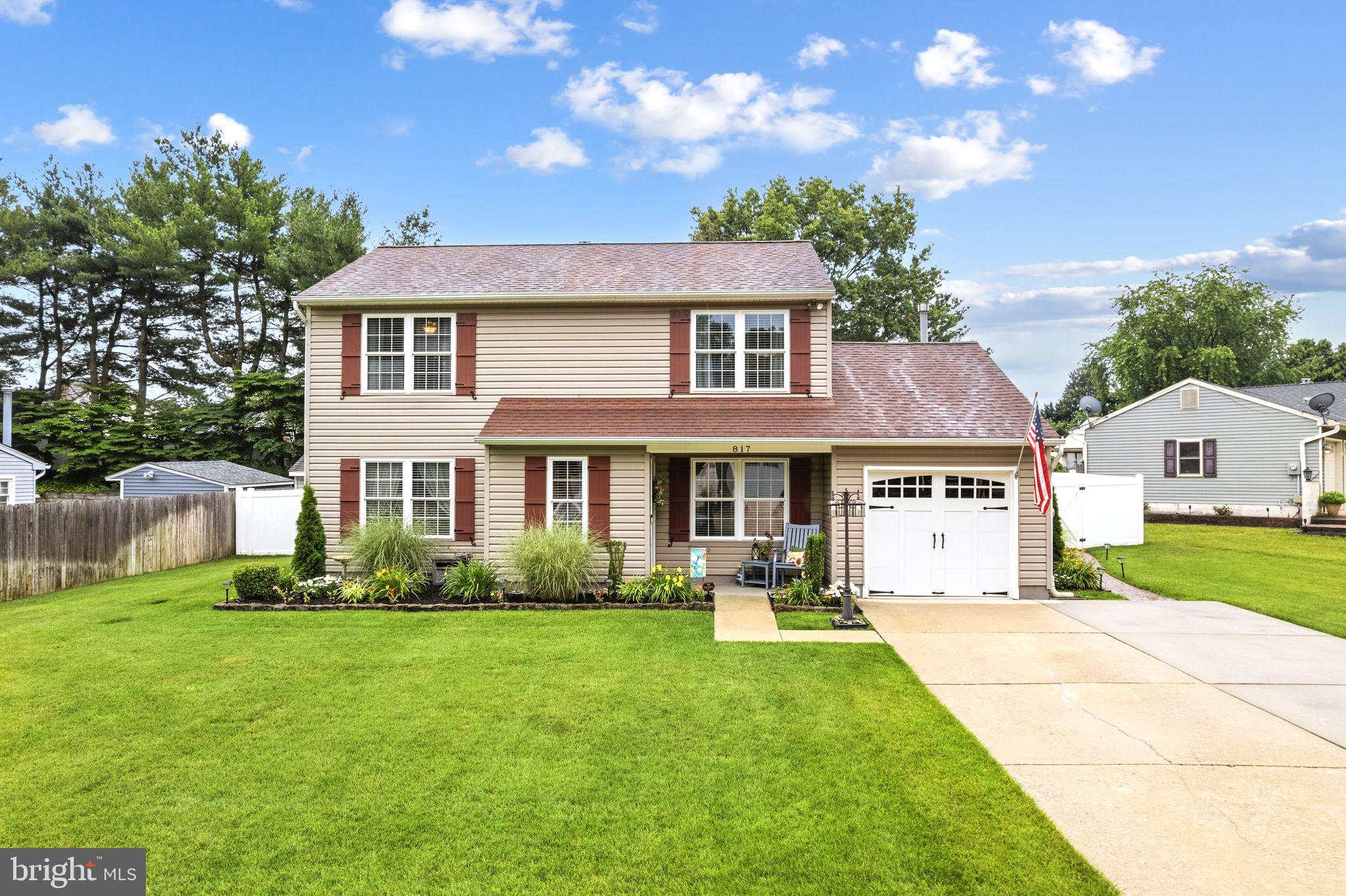 Photo 1 of 27 — 817 RICHMOND DRIVE, SICKLERVILLE, NJ 08081