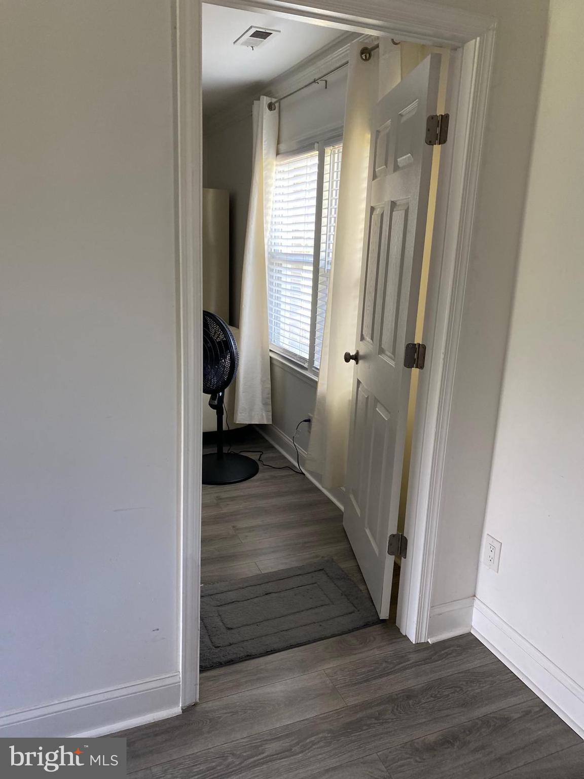 VALLEY VISTA - Residential Lease