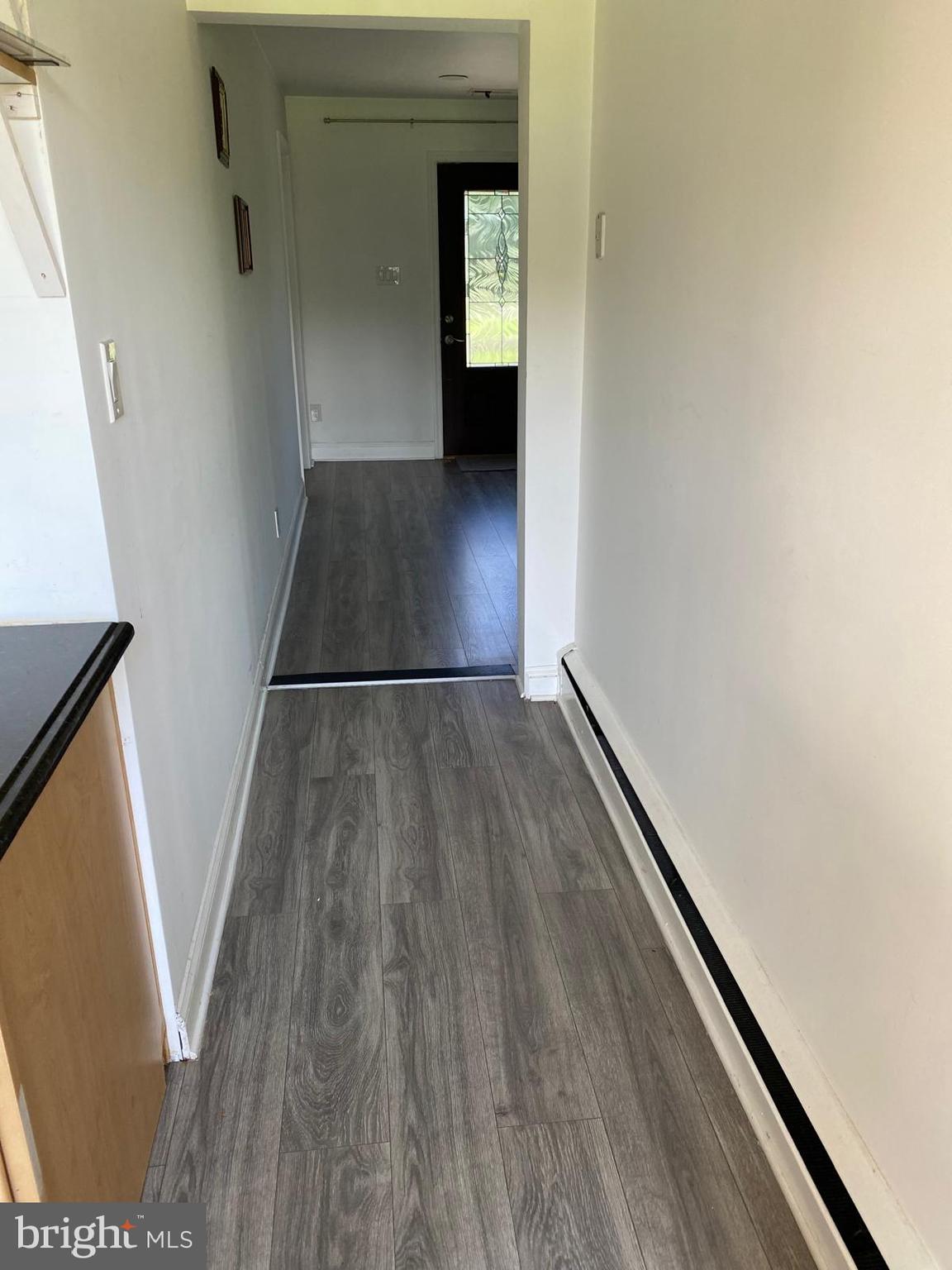 VALLEY VISTA - Residential Lease