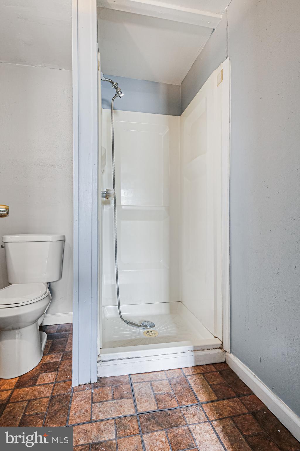 WAVERLY - Residential