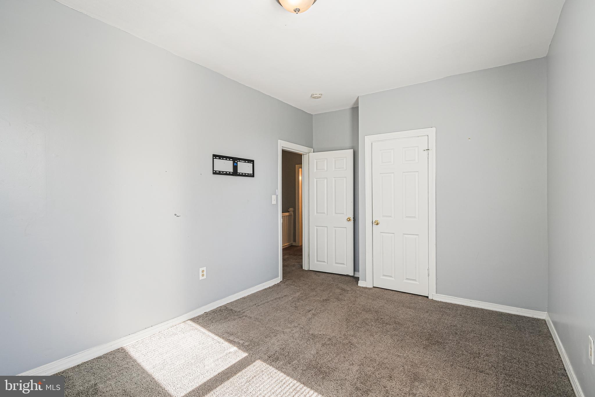 WAVERLY - Residential