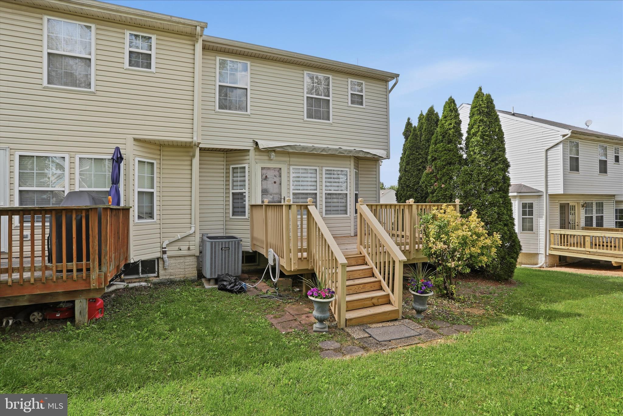 LAUREL RIDGE - Residential