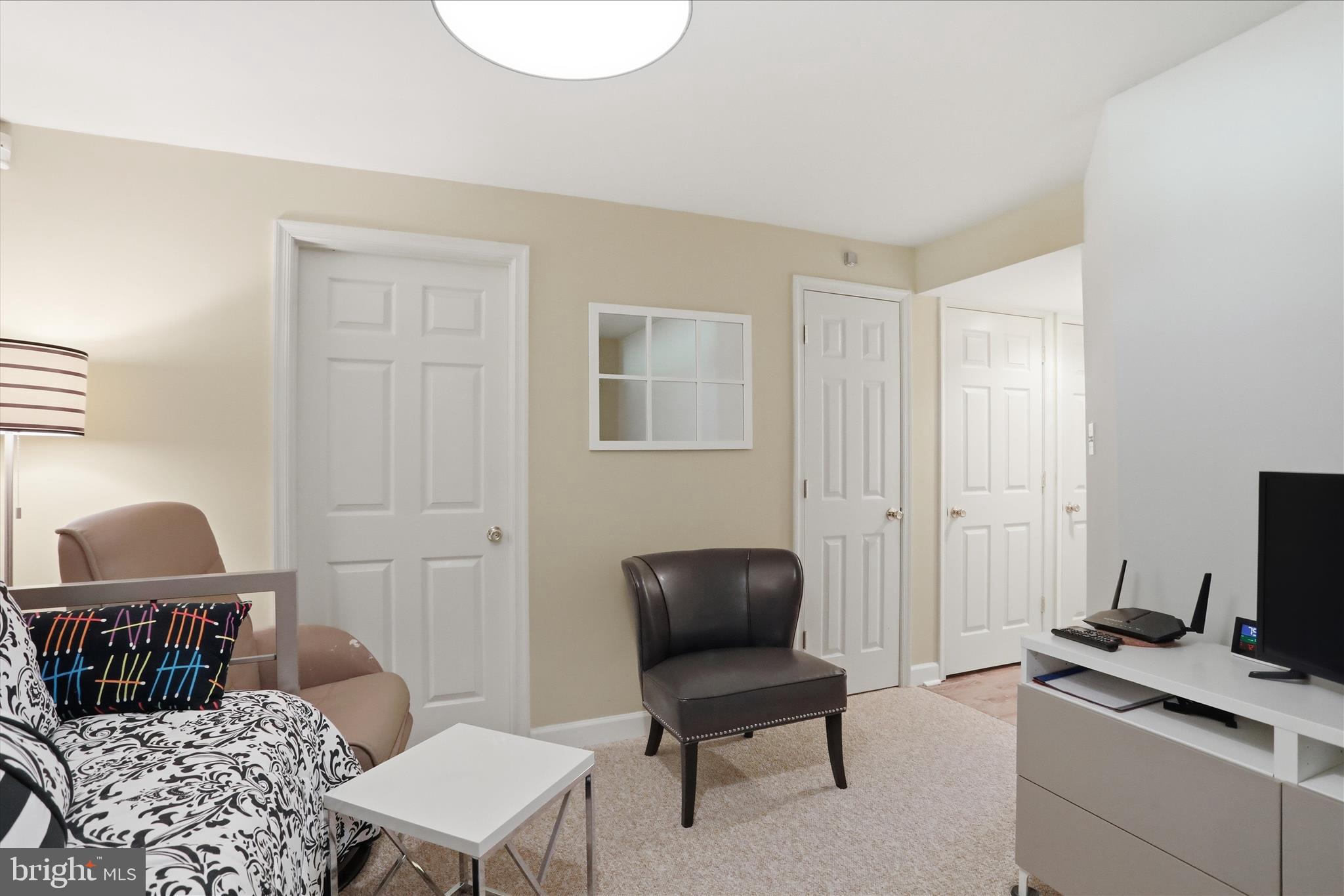LAUREL RIDGE - Residential