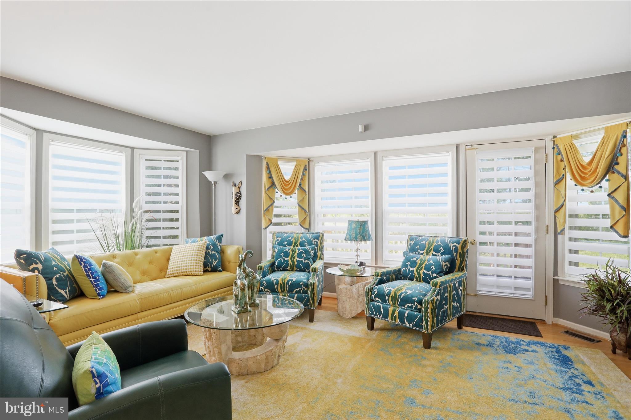 LAUREL RIDGE - Residential