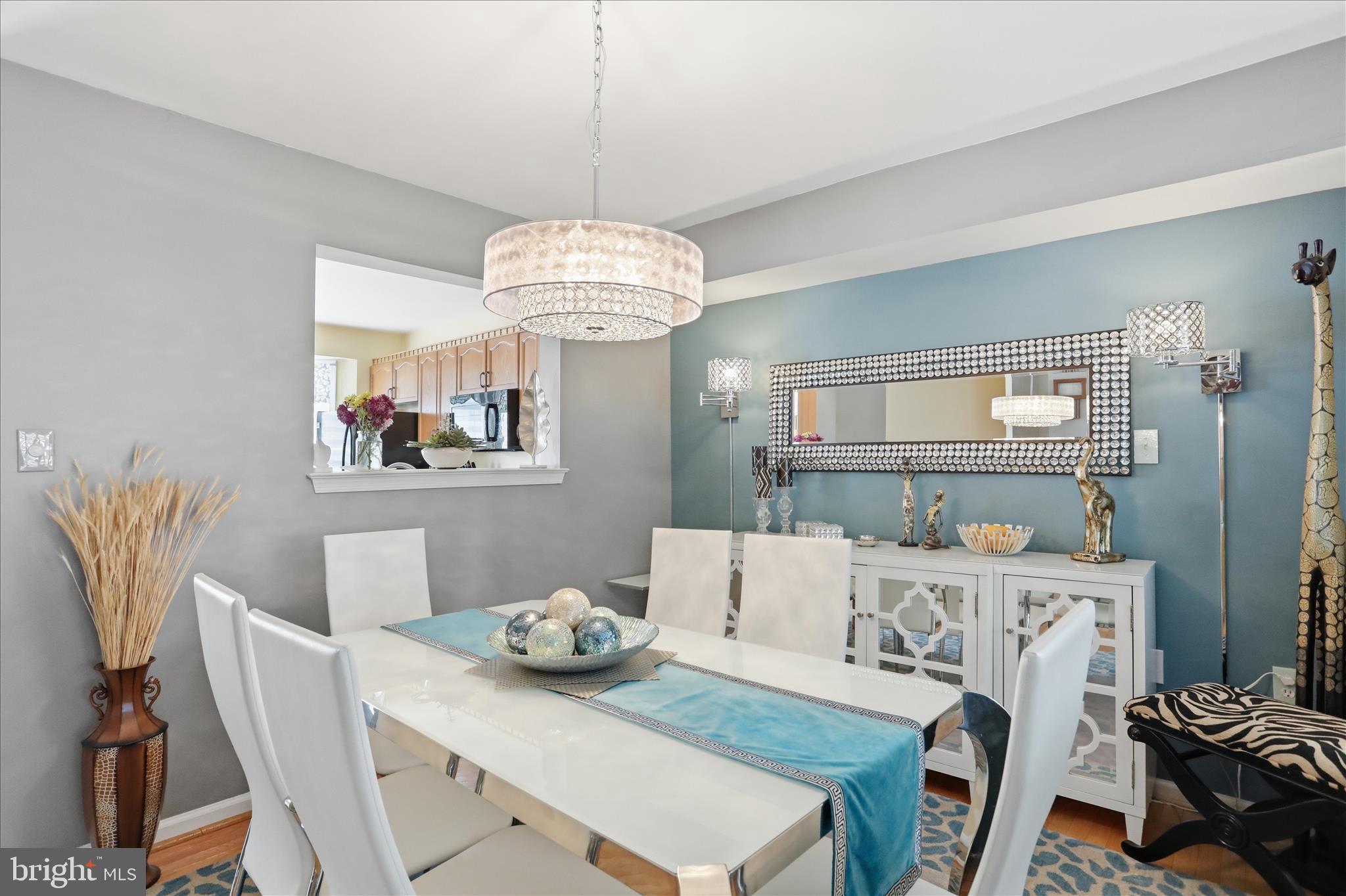 LAUREL RIDGE - Residential