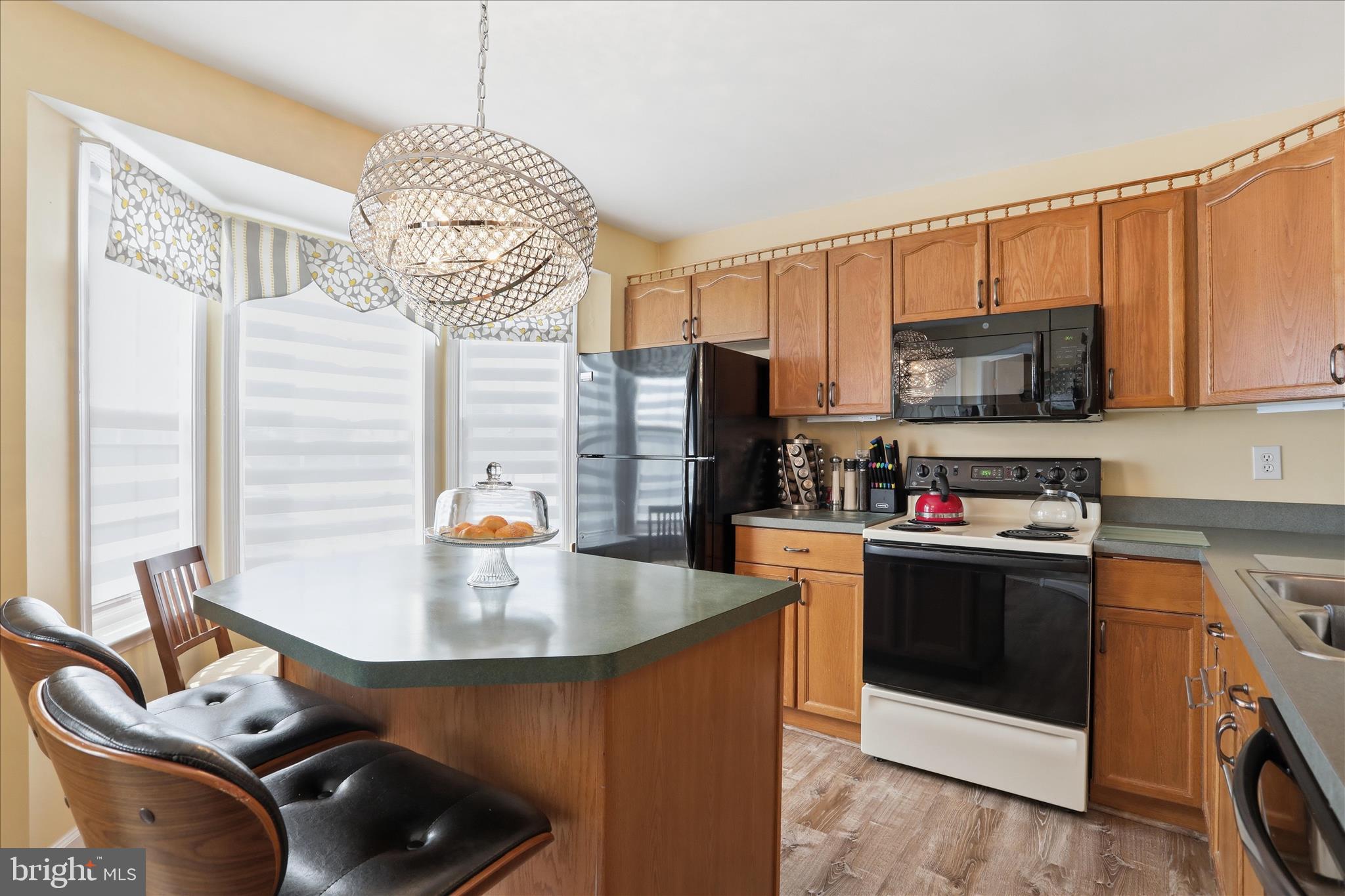 LAUREL RIDGE - Residential